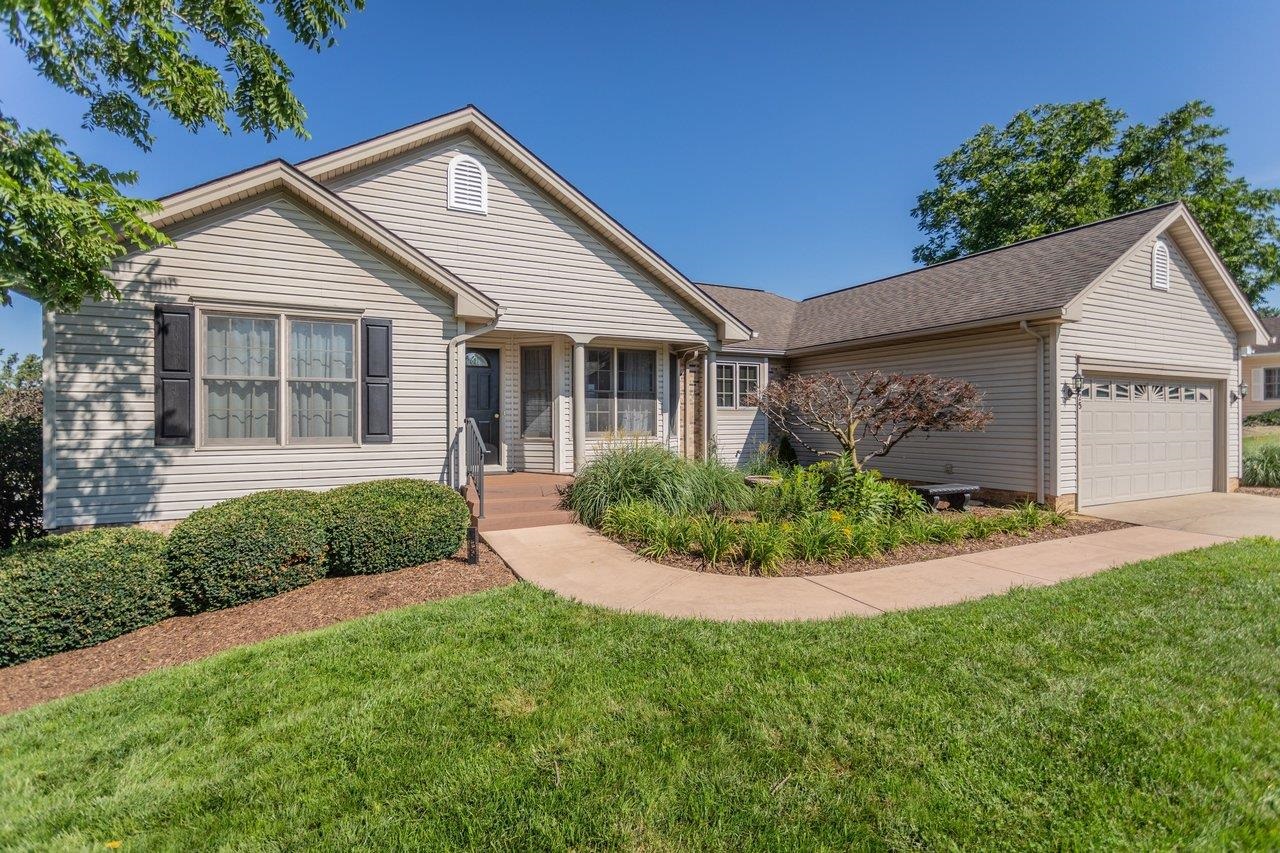 225 WALNUT DR, BROADWAY, Virginia 22815, 4 Bedrooms Bedrooms, ,3 BathroomsBathrooms,Residential,225 WALNUT DR,679534 MLS # 679534