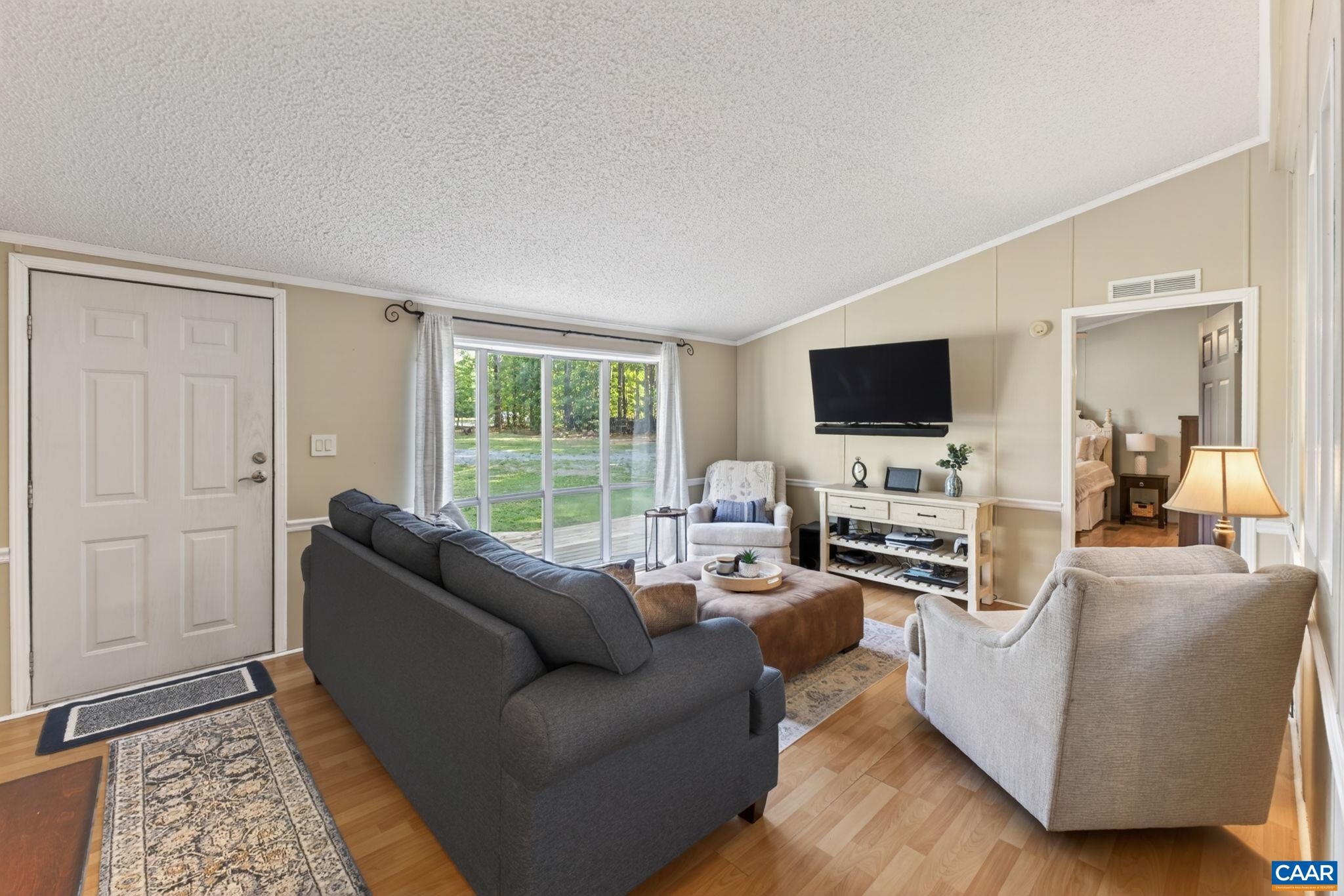 5362 ROLLING RD, SCOTTSVILLE, Virginia 24590, 3 Bedrooms Bedrooms, ,2 BathroomsBathrooms,Residential,5362 ROLLING RD,679547 MLS # 679547 5362 ROLLING RD, SCOTTSVILLE, Virginia 24590, 3 Bedrooms Bedrooms, ,2 BathroomsBathrooms,Residential,5362 ROLLING RD,679547 MLS # 679547