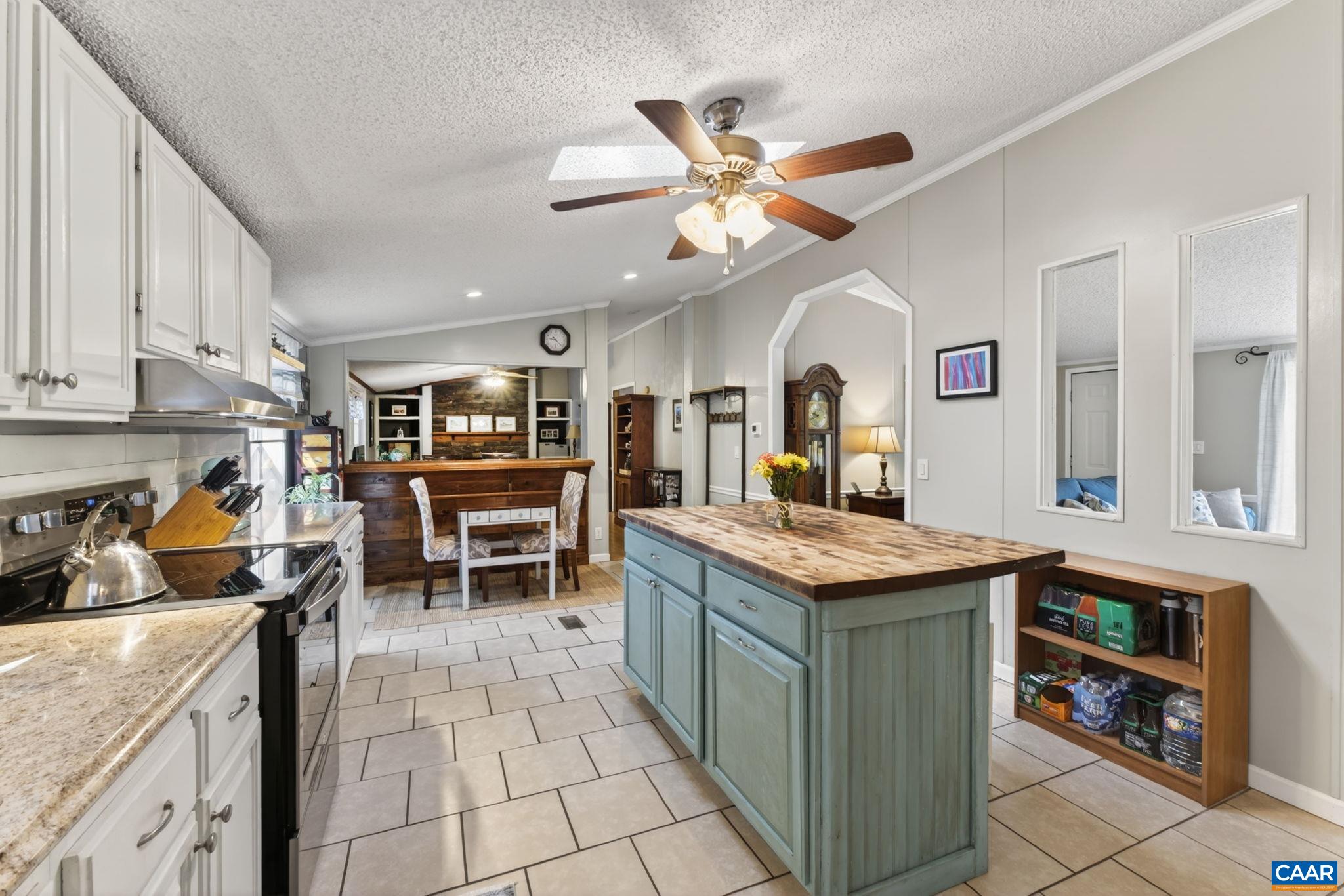 5362 ROLLING RD, SCOTTSVILLE, Virginia 24590, 3 Bedrooms Bedrooms, ,2 BathroomsBathrooms,Residential,5362 ROLLING RD,679547 MLS # 679547 5362 ROLLING RD, SCOTTSVILLE, Virginia 24590, 3 Bedrooms Bedrooms, ,2 BathroomsBathrooms,Residential,5362 ROLLING RD,679547 MLS # 679547