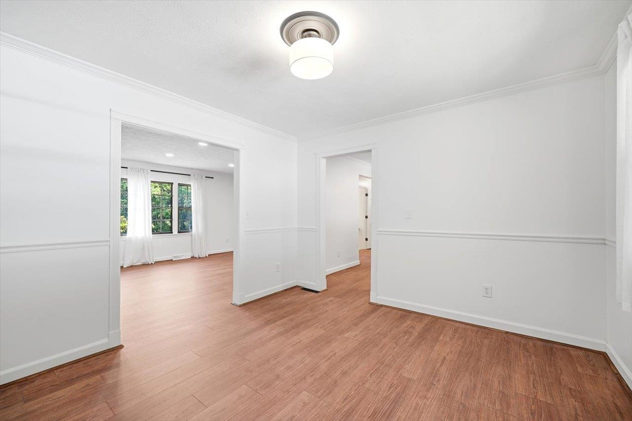 1060 GLENWOOD BLVD, WAYNESBORO, Virginia 22980, 4 Bedrooms Bedrooms, ,2 BathroomsBathrooms,Residential,1060 GLENWOOD BLVD,679552 MLS # 679552 1060 GLENWOOD BLVD, WAYNESBORO, Virginia 22980, 4 Bedrooms Bedrooms, ,2 BathroomsBathrooms,Residential,1060 GLENWOOD BLVD,679552 MLS # 679552
