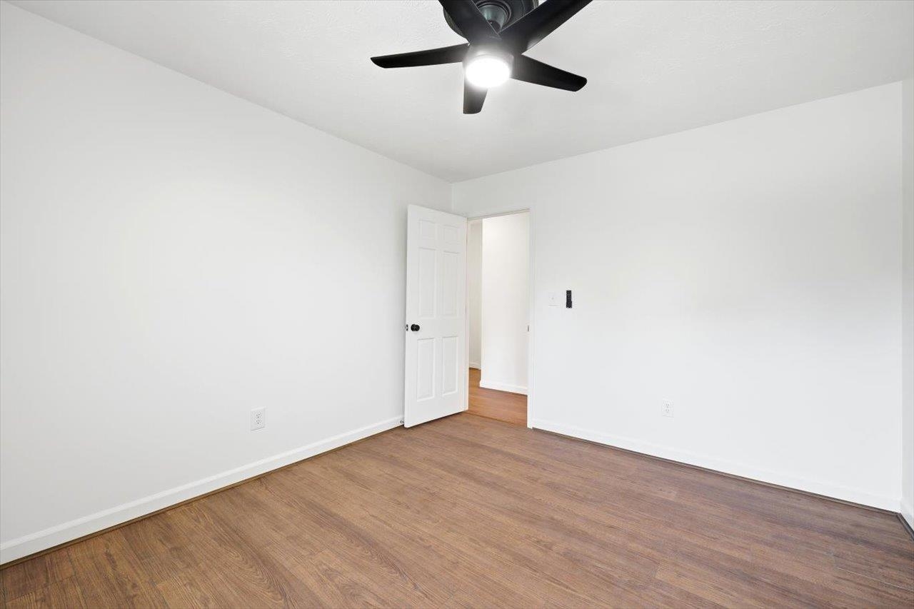 1060 GLENWOOD BLVD, WAYNESBORO, Virginia 22980, 4 Bedrooms Bedrooms, ,2 BathroomsBathrooms,Residential,1060 GLENWOOD BLVD,679552 MLS # 679552 1060 GLENWOOD BLVD, WAYNESBORO, Virginia 22980, 4 Bedrooms Bedrooms, ,2 BathroomsBathrooms,Residential,1060 GLENWOOD BLVD,679552 MLS # 679552