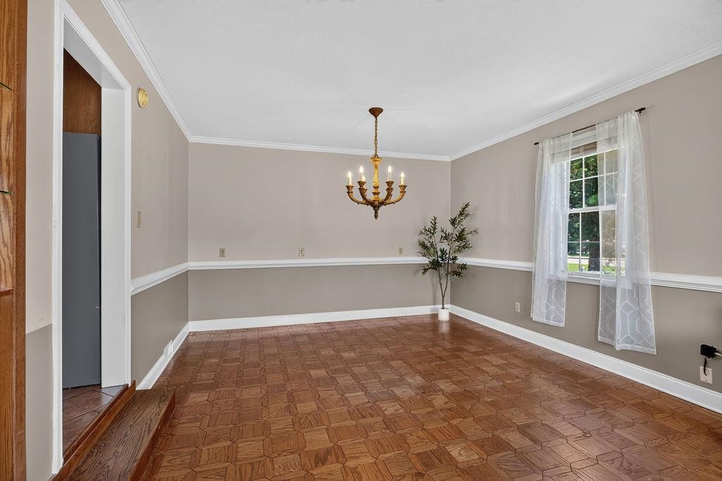 7 FEATHERSTONE DR, LYNDHURST, Virginia 22952, 4 Bedrooms Bedrooms, ,2 BathroomsBathrooms,Residential,7 FEATHERSTONE DR,679558 MLS # 679558 7 FEATHERSTONE DR, LYNDHURST, Virginia 22952, 4 Bedrooms Bedrooms, ,2 BathroomsBathrooms,Residential,7 FEATHERSTONE DR,679558 MLS # 679558