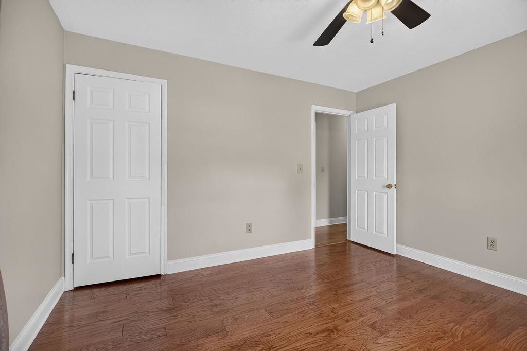 7 FEATHERSTONE DR, LYNDHURST, Virginia 22952, 4 Bedrooms Bedrooms, ,2 BathroomsBathrooms,Residential,7 FEATHERSTONE DR,679558 MLS # 679558 7 FEATHERSTONE DR, LYNDHURST, Virginia 22952, 4 Bedrooms Bedrooms, ,2 BathroomsBathrooms,Residential,7 FEATHERSTONE DR,679558 MLS # 679558