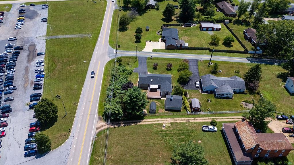7 FEATHERSTONE DR, LYNDHURST, Virginia 22952, 4 Bedrooms Bedrooms, ,2 BathroomsBathrooms,Residential,7 FEATHERSTONE DR,679558 MLS # 679558 7 FEATHERSTONE DR, LYNDHURST, Virginia 22952, 4 Bedrooms Bedrooms, ,2 BathroomsBathrooms,Residential,7 FEATHERSTONE DR,679558 MLS # 679558