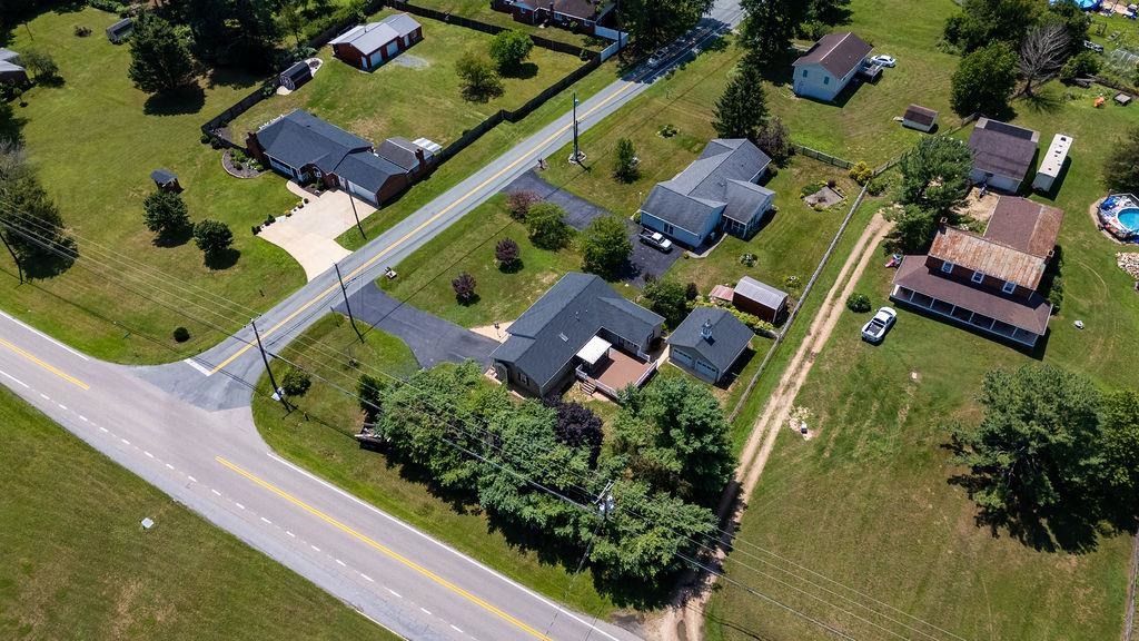 7 FEATHERSTONE DR, LYNDHURST, Virginia 22952, 4 Bedrooms Bedrooms, ,2 BathroomsBathrooms,Residential,7 FEATHERSTONE DR,679558 MLS # 679558 7 FEATHERSTONE DR, LYNDHURST, Virginia 22952, 4 Bedrooms Bedrooms, ,2 BathroomsBathrooms,Residential,7 FEATHERSTONE DR,679558 MLS # 679558