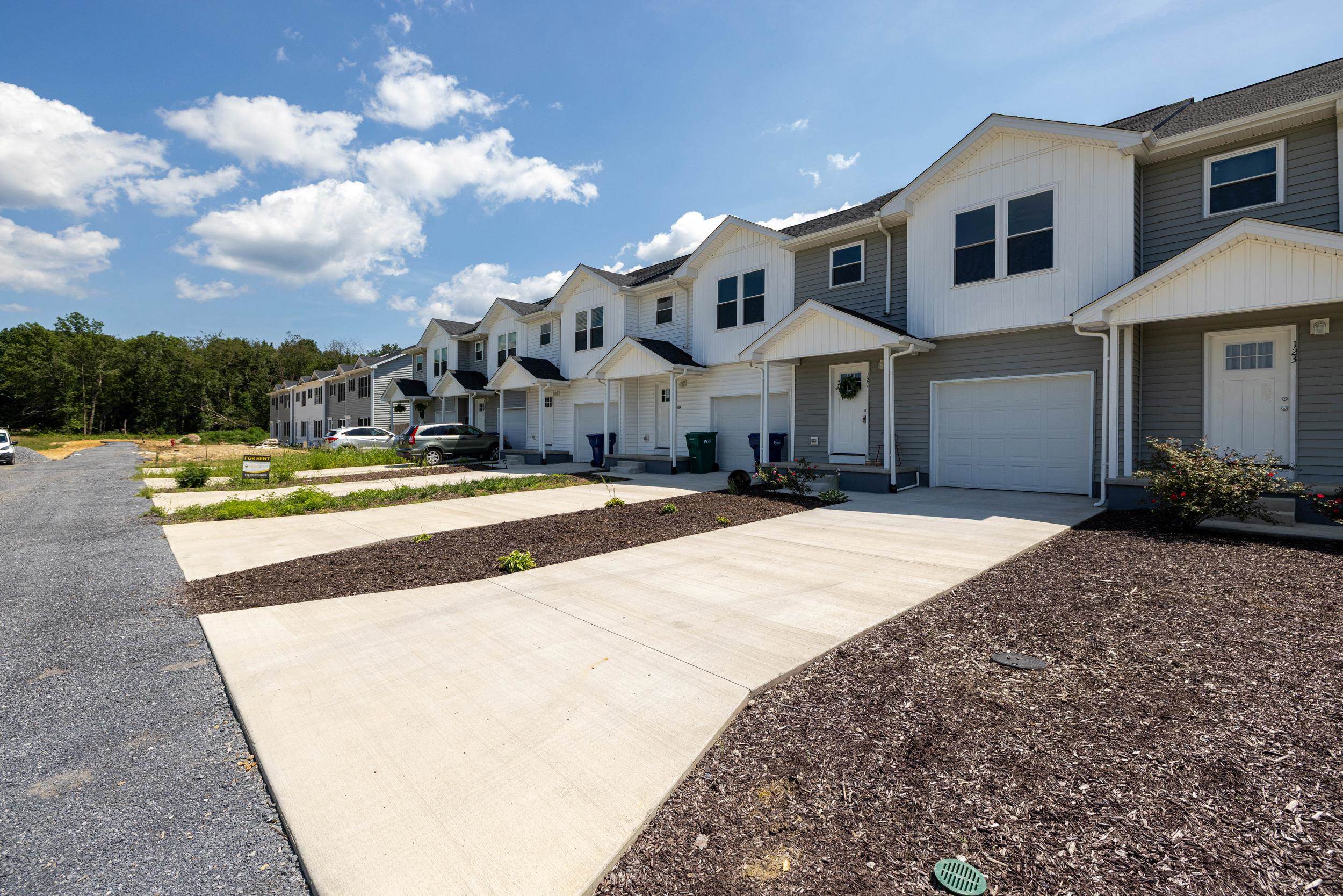 121 21ST ST, GROTTOES, Virginia 24441, 3 Bedrooms Bedrooms, ,2 BathroomsBathrooms,Residential,121 21ST ST,679560 MLS # 679560 121 21ST ST, GROTTOES, Virginia 24441, 3 Bedrooms Bedrooms, ,2 BathroomsBathrooms,Residential,121 21ST ST,679560 MLS # 679560