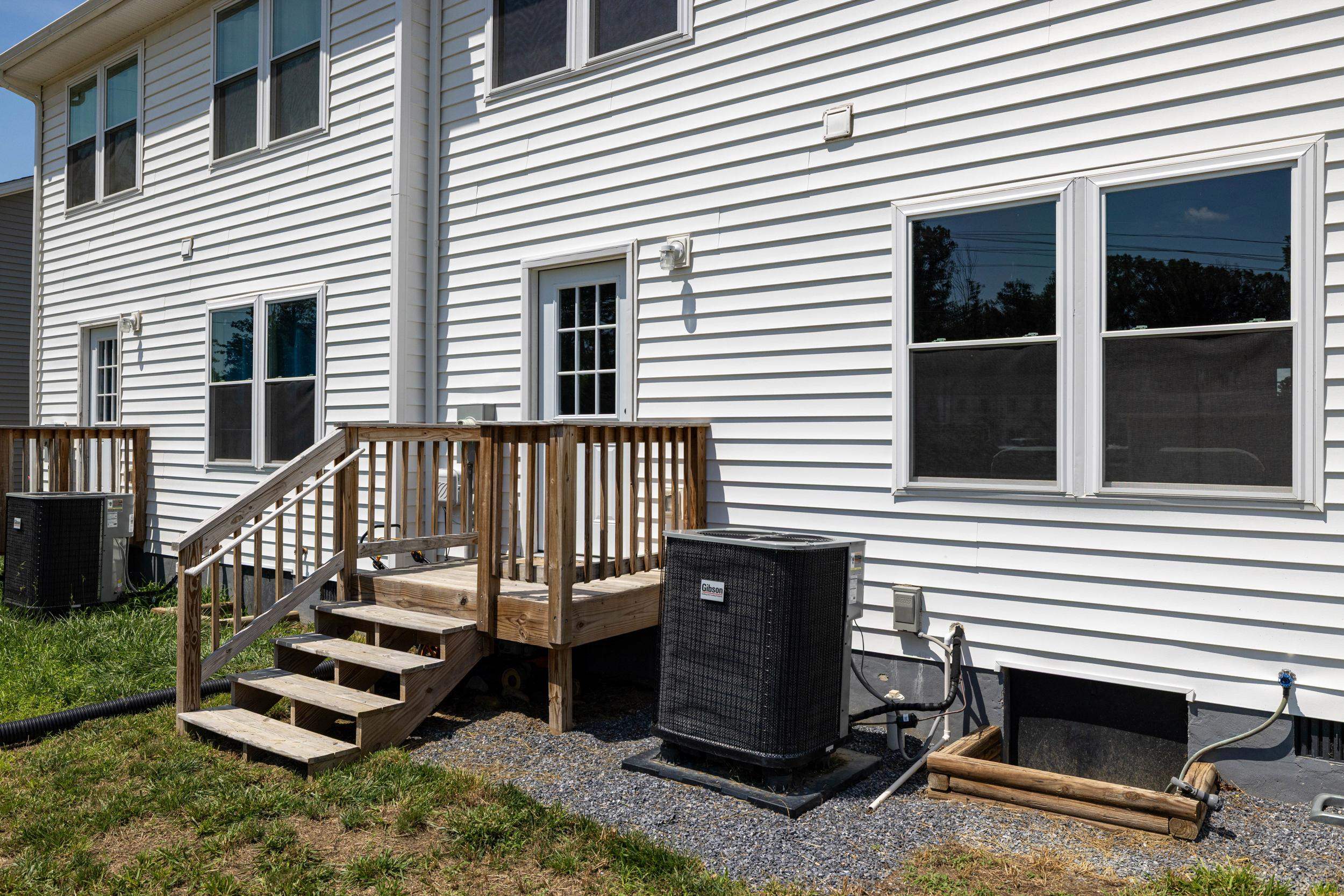 121 21ST ST, GROTTOES, Virginia 24441, 3 Bedrooms Bedrooms, ,2 BathroomsBathrooms,Residential,121 21ST ST,679560 MLS # 679560 121 21ST ST, GROTTOES, Virginia 24441, 3 Bedrooms Bedrooms, ,2 BathroomsBathrooms,Residential,121 21ST ST,679560 MLS # 679560