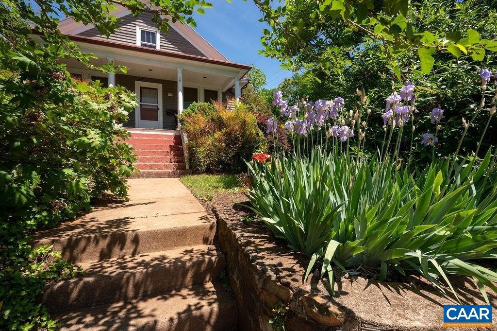 1419 CHESAPEAKE ST, CHARLOTTESVILLE, Virginia 22902, 2 Bedrooms Bedrooms, ,1 BathroomBathrooms,Residential,1419 CHESAPEAKE ST,679298 MLS # 679298 1419 CHESAPEAKE ST, CHARLOTTESVILLE, Virginia 22902, 2 Bedrooms Bedrooms, ,1 BathroomBathrooms,Residential,1419 CHESAPEAKE ST,679298 MLS # 679298