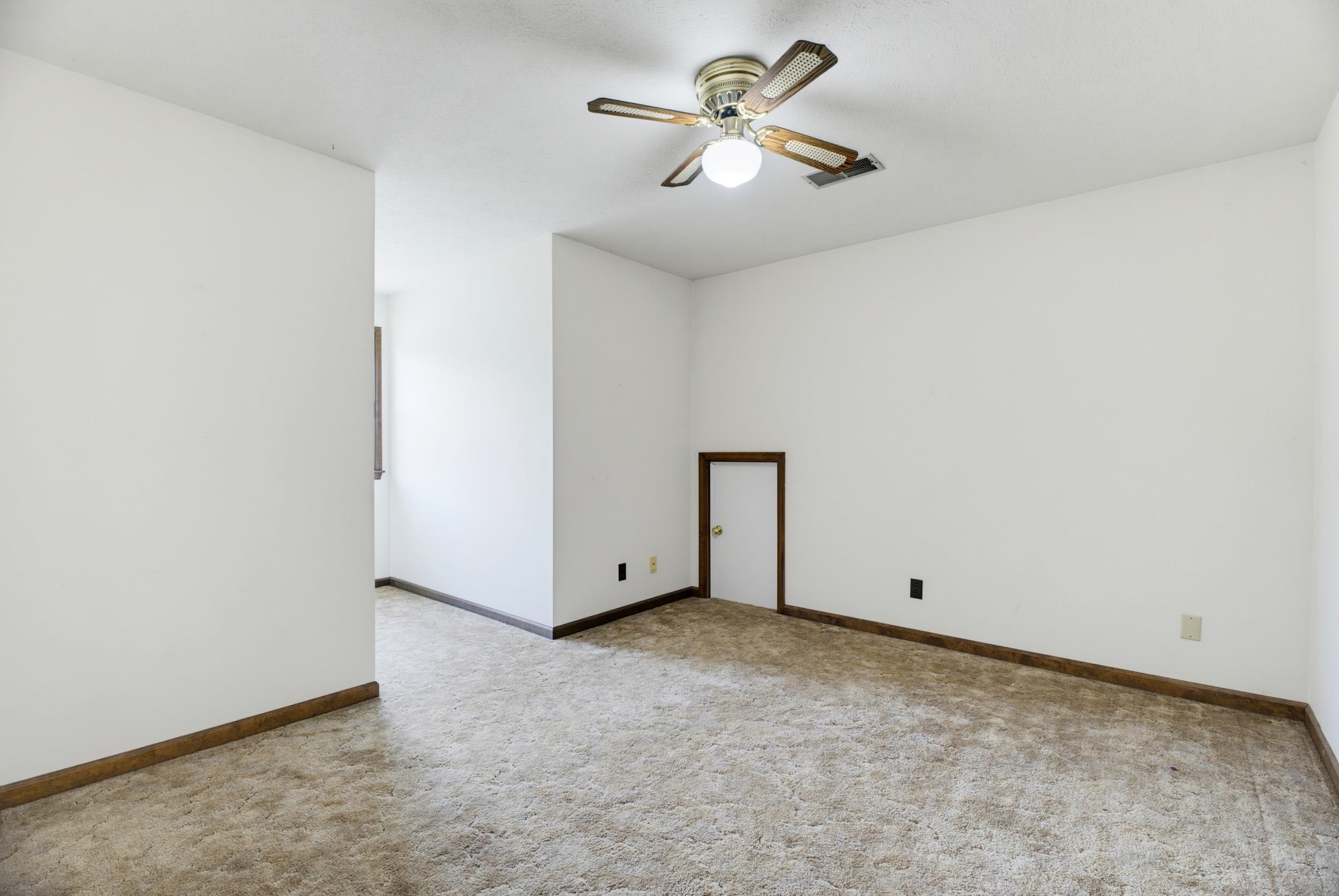 2117 BARTERBROOK RD, STAUNTON, Virginia 24401, 3 Bedrooms Bedrooms, ,2 BathroomsBathrooms,Residential,2117 BARTERBROOK RD,679469 MLS # 679469 2117 BARTERBROOK RD, STAUNTON, Virginia 24401, 3 Bedrooms Bedrooms, ,2 BathroomsBathrooms,Residential,2117 BARTERBROOK RD,679469 MLS # 679469