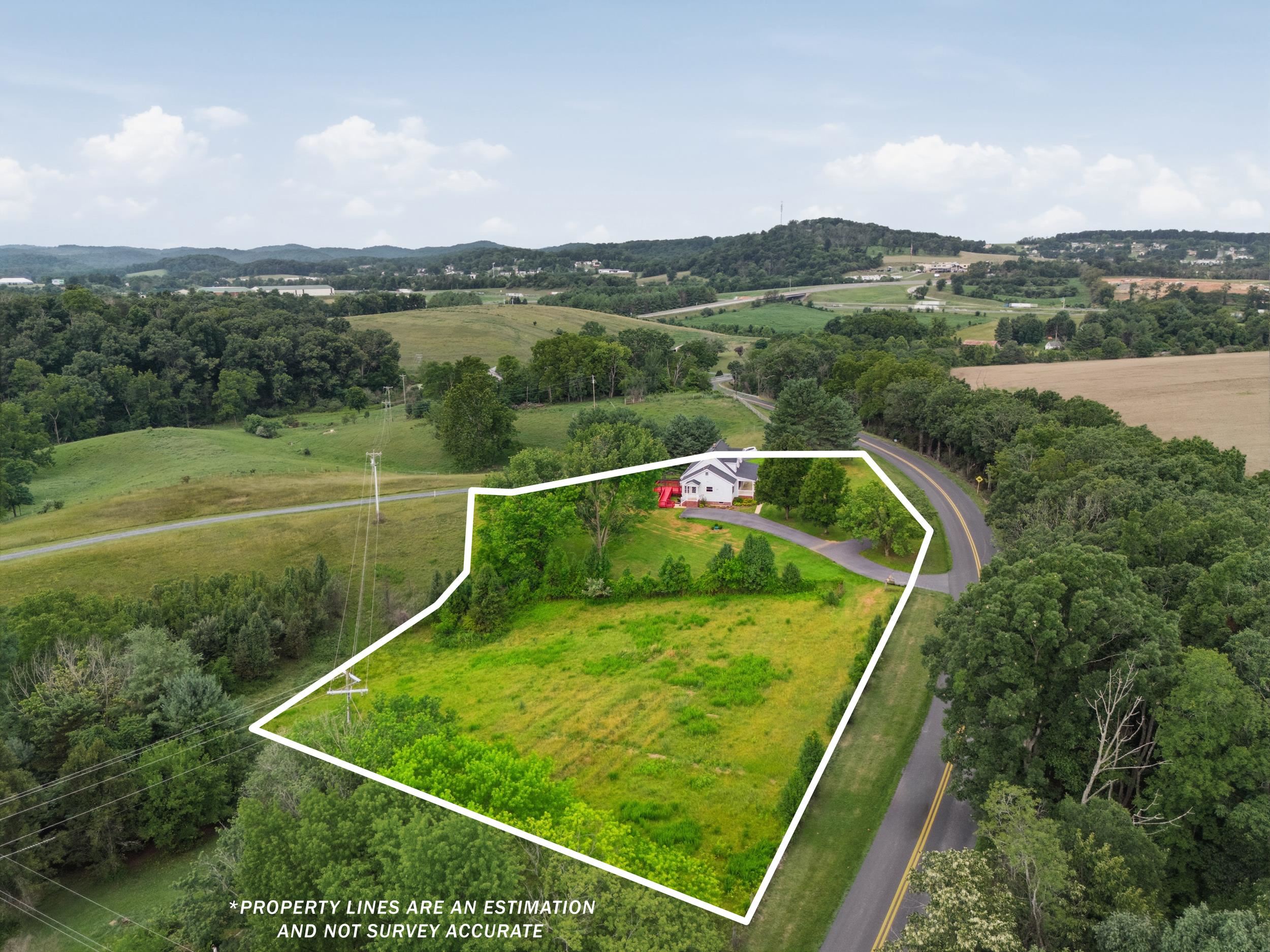 2117 BARTERBROOK RD, STAUNTON, Virginia 24401, 3 Bedrooms Bedrooms, ,2 BathroomsBathrooms,Residential,2117 BARTERBROOK RD,679469 MLS # 679469 2117 BARTERBROOK RD, STAUNTON, Virginia 24401, 3 Bedrooms Bedrooms, ,2 BathroomsBathrooms,Residential,2117 BARTERBROOK RD,679469 MLS # 679469