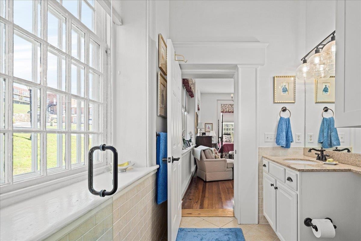 100 VILLAGE DR, STAUNTON, Virginia 24401, 2 Bedrooms Bedrooms, ,2 BathroomsBathrooms,Residential,The Bindery,100 VILLAGE DR,679557 MLS # 679557 100 VILLAGE DR, STAUNTON, Virginia 24401, 2 Bedrooms Bedrooms, ,2 BathroomsBathrooms,Residential,The Bindery,100 VILLAGE DR,679557 MLS # 679557