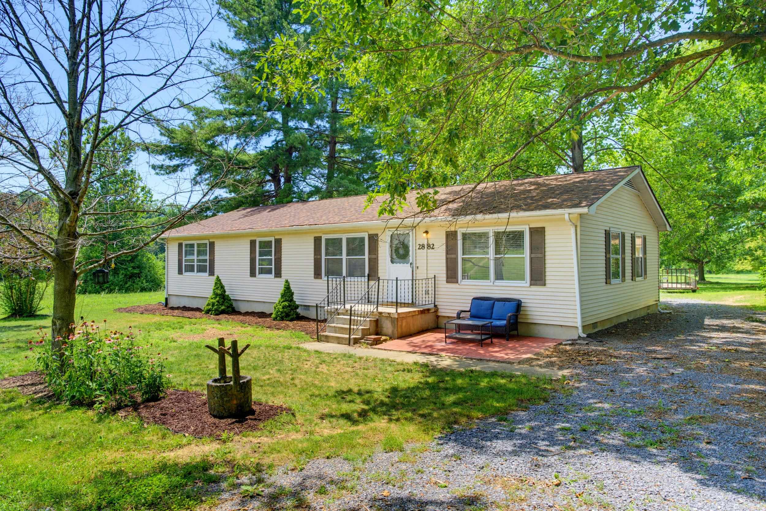 2882 EAST SIDE HWY, CRIMORA, Virginia 24431, 3 Bedrooms Bedrooms, ,2 BathroomsBathrooms,Residential,2882 EAST SIDE HWY,679565 MLS # 679565
