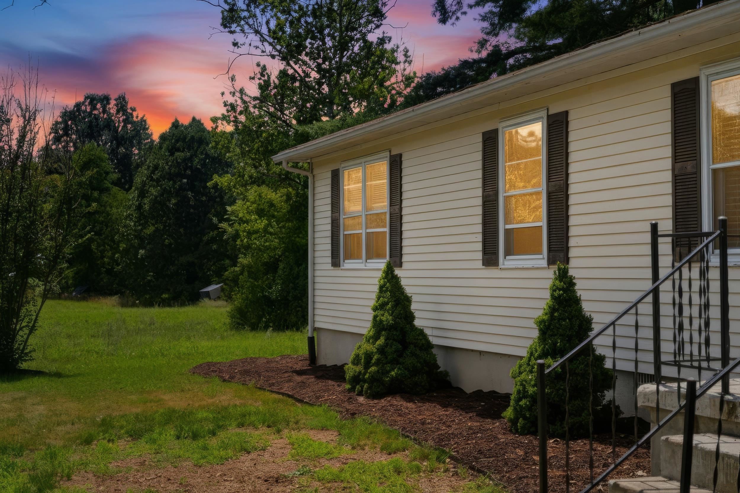 2882 EAST SIDE HWY, CRIMORA, Virginia 24431, 3 Bedrooms Bedrooms, ,2 BathroomsBathrooms,Residential,2882 EAST SIDE HWY,679565 MLS # 679565