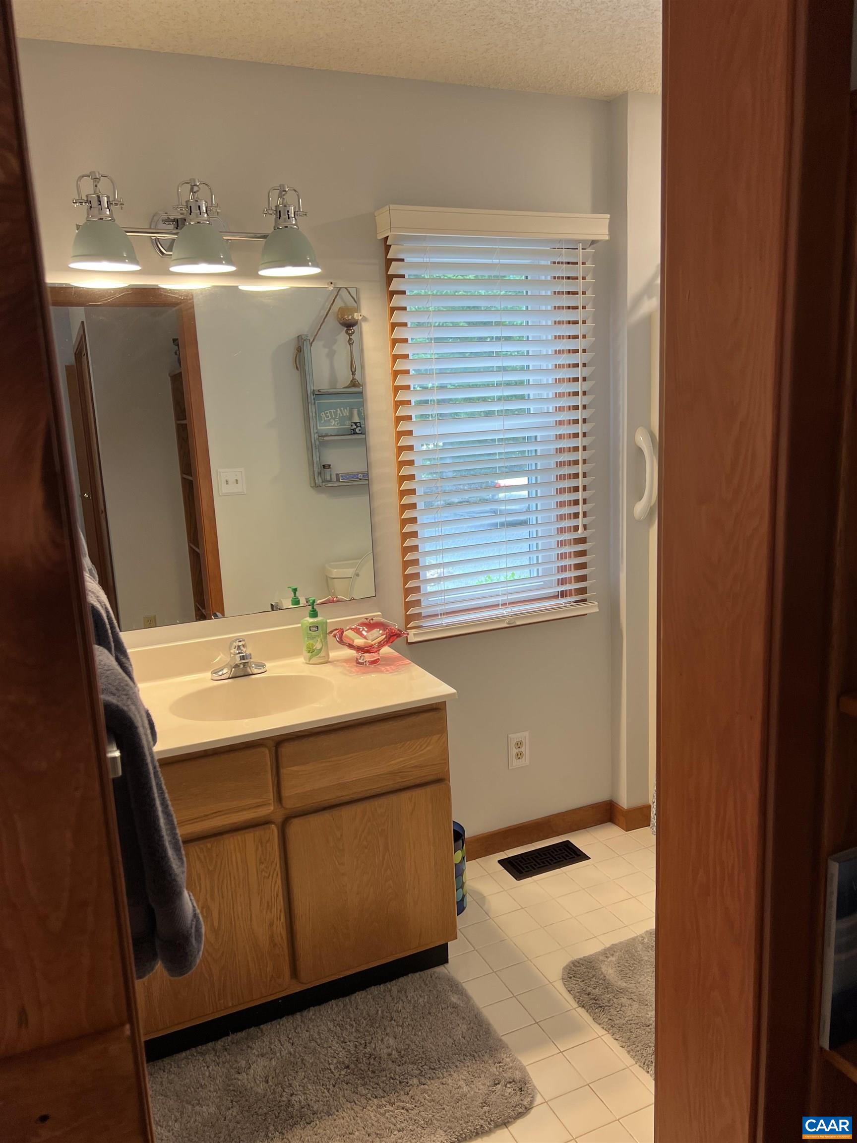1279 STONEY CREEK WEST, NELLYSFORD, Virginia 22958, 3 Bedrooms Bedrooms, ,2 BathroomsBathrooms,Residential,1279 STONEY CREEK WEST,679570 MLS # 679570