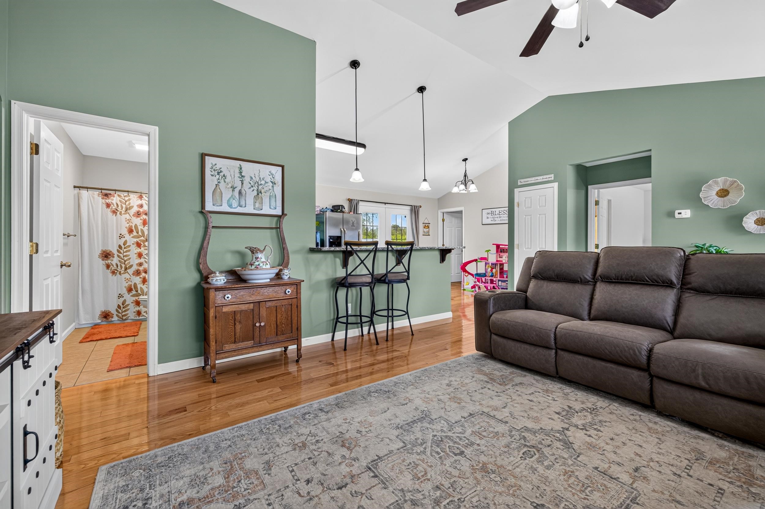 1450 MANDOLIN AVE, GROTTOES, Virginia 24441, 3 Bedrooms Bedrooms, ,2 BathroomsBathrooms,Residential,1450 MANDOLIN AVE,679571 MLS # 679571