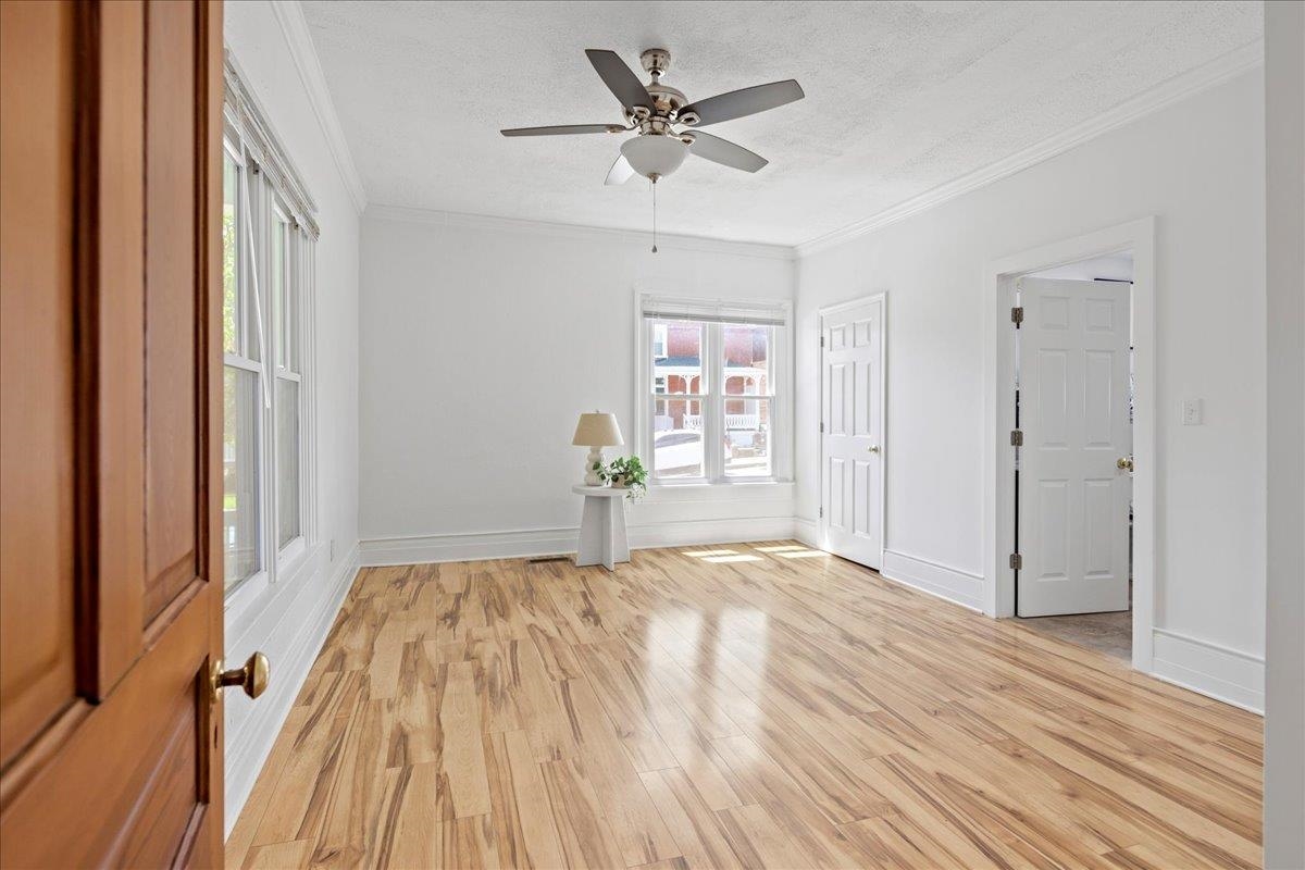 430 BRIDGE ST, STAUNTON, Virginia 24401, 4 Bedrooms Bedrooms, ,2 BathroomsBathrooms,Residential,430 BRIDGE ST,679574 MLS # 679574