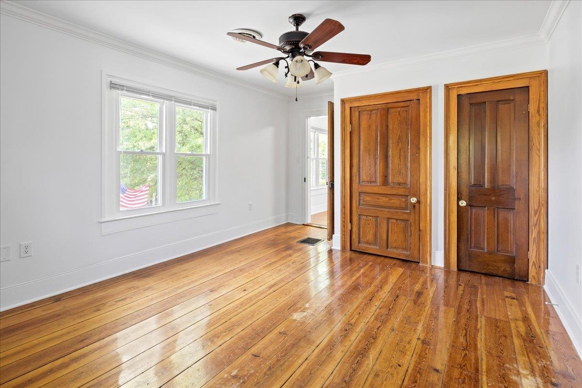 430 BRIDGE ST, STAUNTON, Virginia 24401, 4 Bedrooms Bedrooms, ,2 BathroomsBathrooms,Residential,430 BRIDGE ST,679574 MLS # 679574