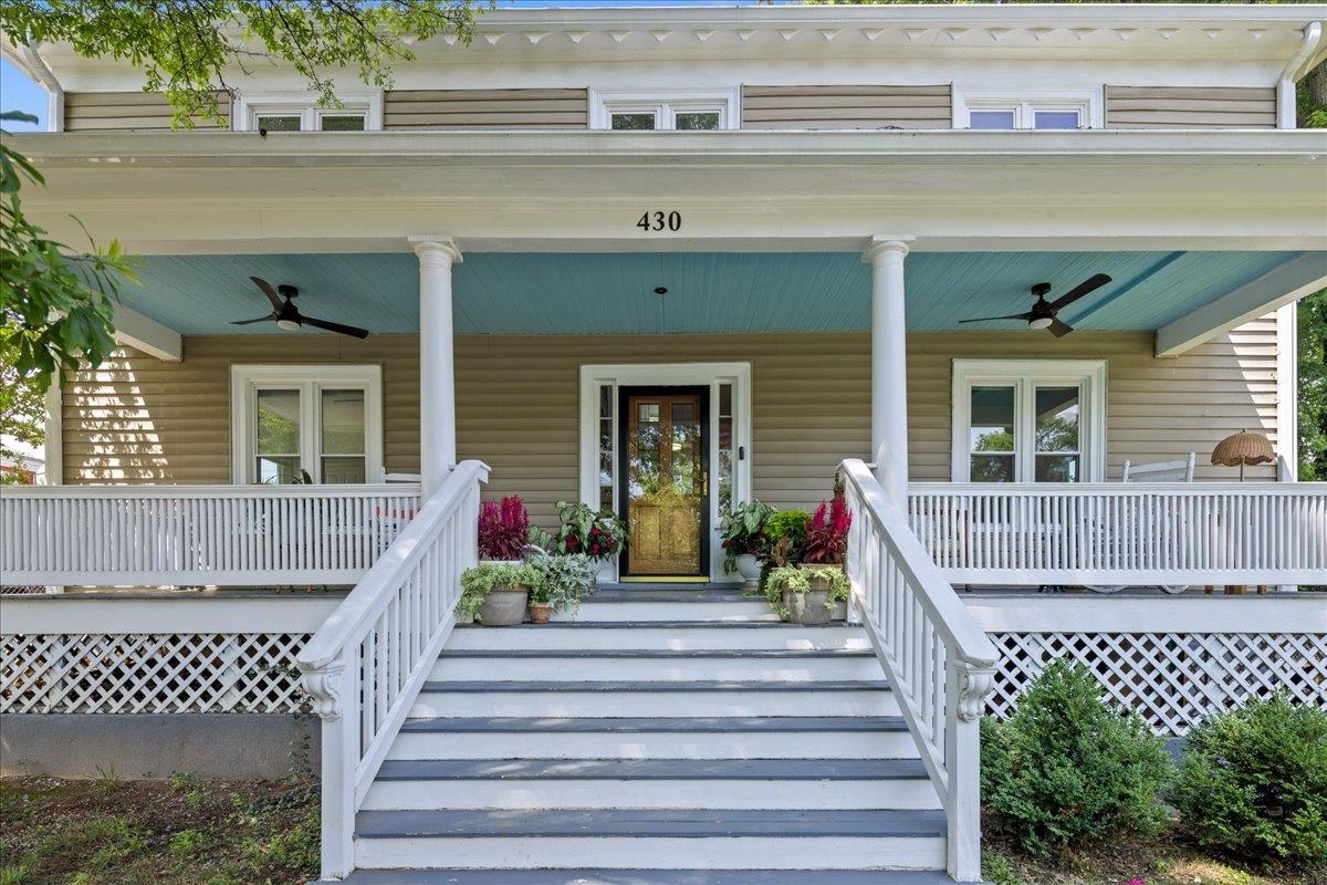 430 BRIDGE ST, STAUNTON, Virginia 24401, 4 Bedrooms Bedrooms, ,2 BathroomsBathrooms,Residential,430 BRIDGE ST,679574 MLS # 679574