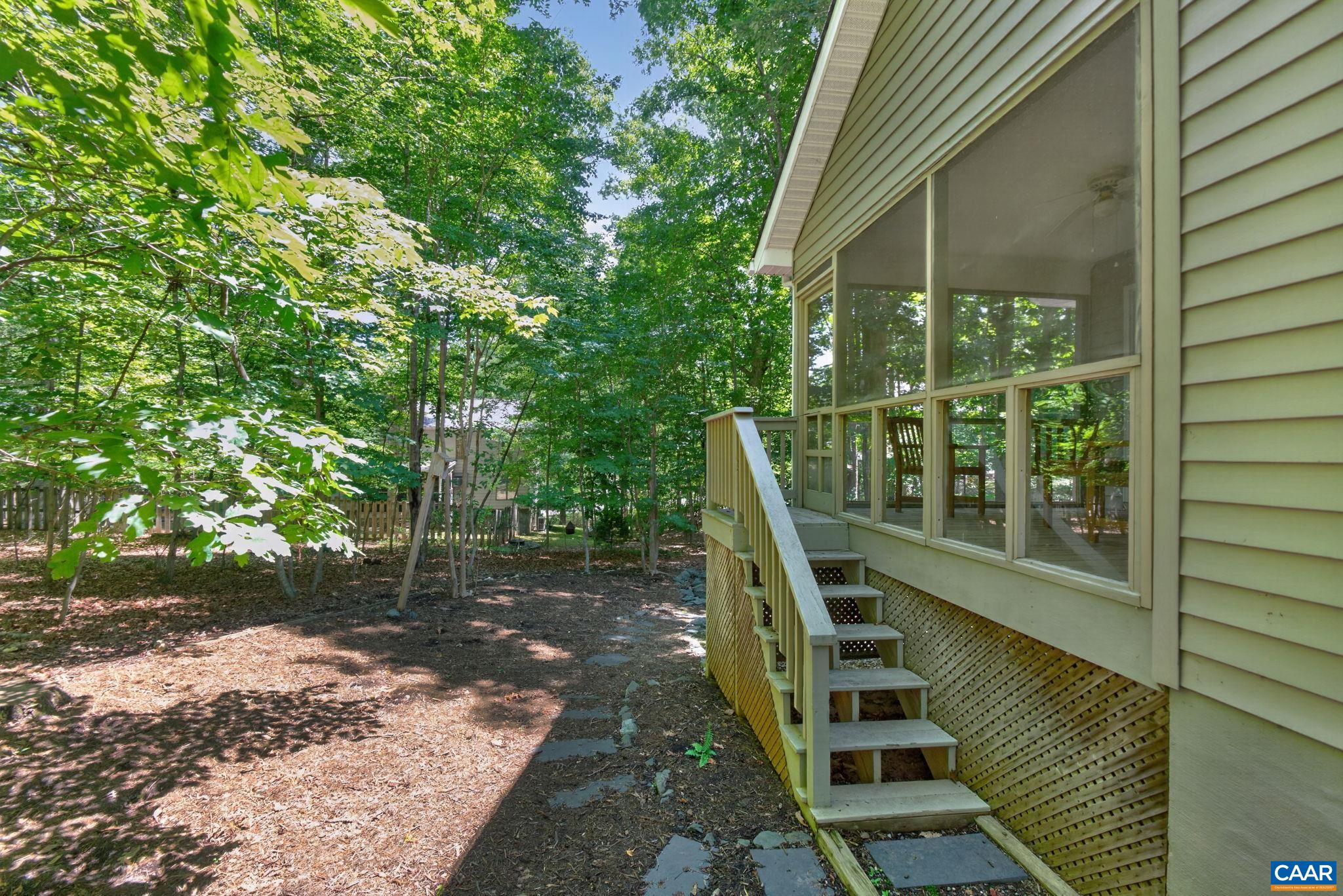 5 BRIARWOOD RD, PALMYRA, Virginia 22963, 3 Bedrooms Bedrooms, ,2 BathroomsBathrooms,Residential,5 BRIARWOOD RD,679579 MLS # 679579