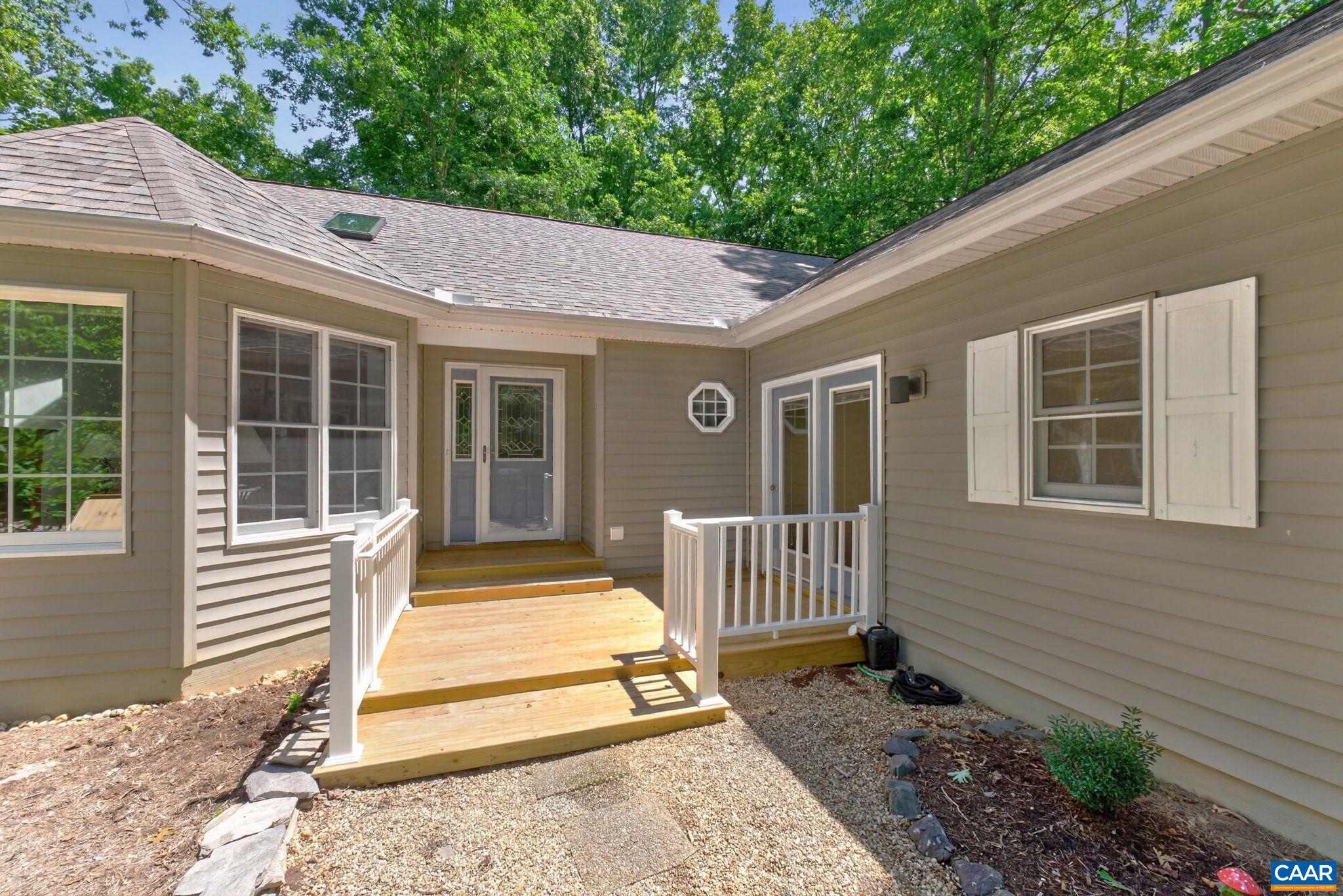 5 BRIARWOOD RD, PALMYRA, Virginia 22963, 3 Bedrooms Bedrooms, ,2 BathroomsBathrooms,Residential,5 BRIARWOOD RD,679579 MLS # 679579