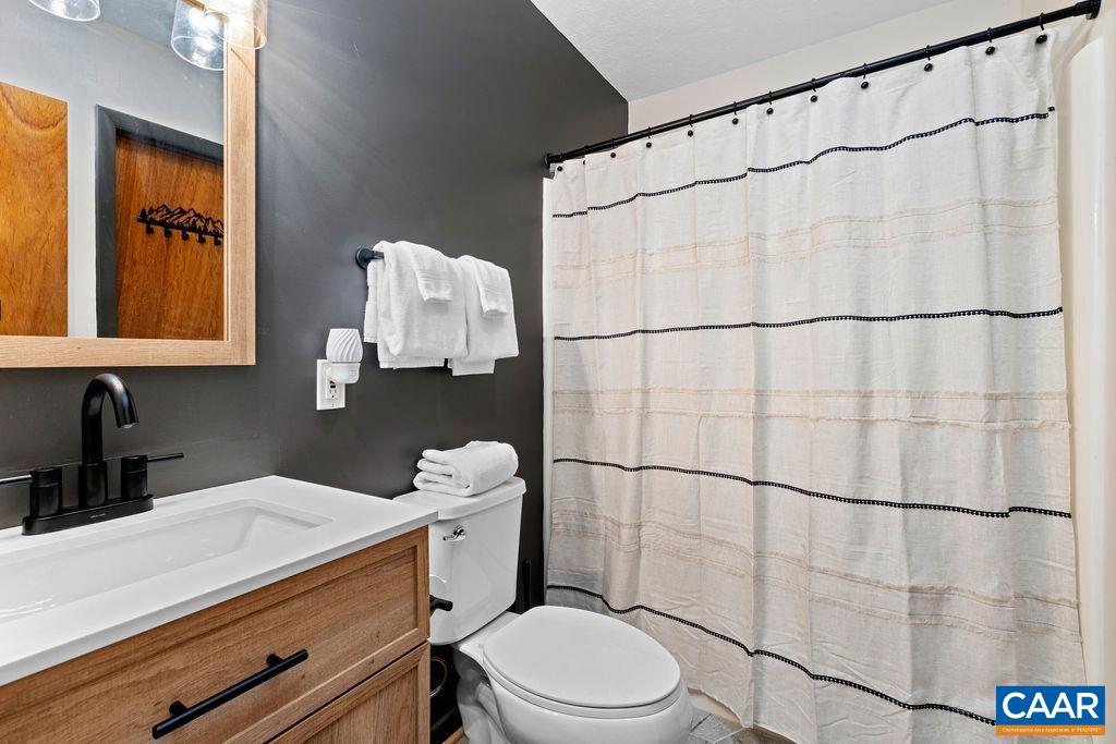 456 BLACK ROCK DR, WINTERGREEN RESORT, Virginia 22967, 6 Bedrooms Bedrooms, ,2 BathroomsBathrooms,Residential,456 BLACK ROCK DR,679580 MLS # 679580 456 BLACK ROCK DR, WINTERGREEN RESORT, Virginia 22967, 6 Bedrooms Bedrooms, ,2 BathroomsBathrooms,Residential,456 BLACK ROCK DR,679580 MLS # 679580
