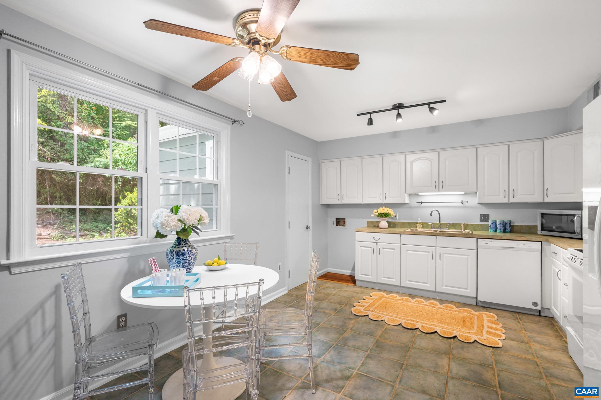 102 MANSFIELD CT, CHARLOTTESVILLE, Virginia 22903, 3 Bedrooms Bedrooms, ,1 BathroomBathrooms,Residential,102 MANSFIELD CT,679584 MLS # 679584