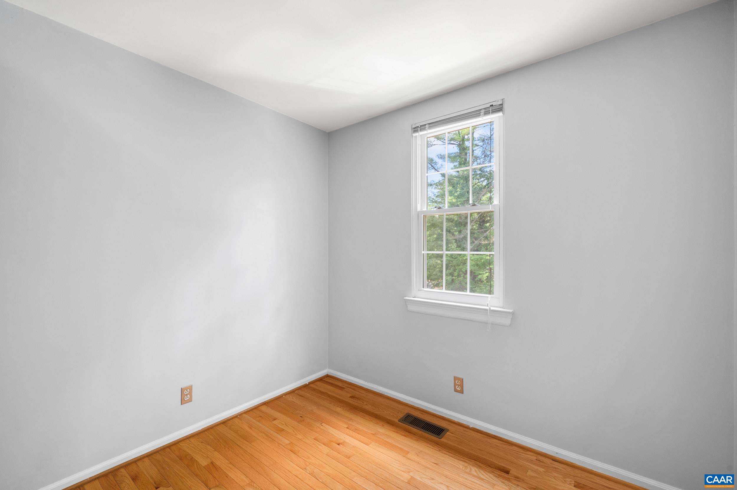 102 MANSFIELD CT, CHARLOTTESVILLE, Virginia 22903, 3 Bedrooms Bedrooms, ,1 BathroomBathrooms,Residential,102 MANSFIELD CT,679584 MLS # 679584
