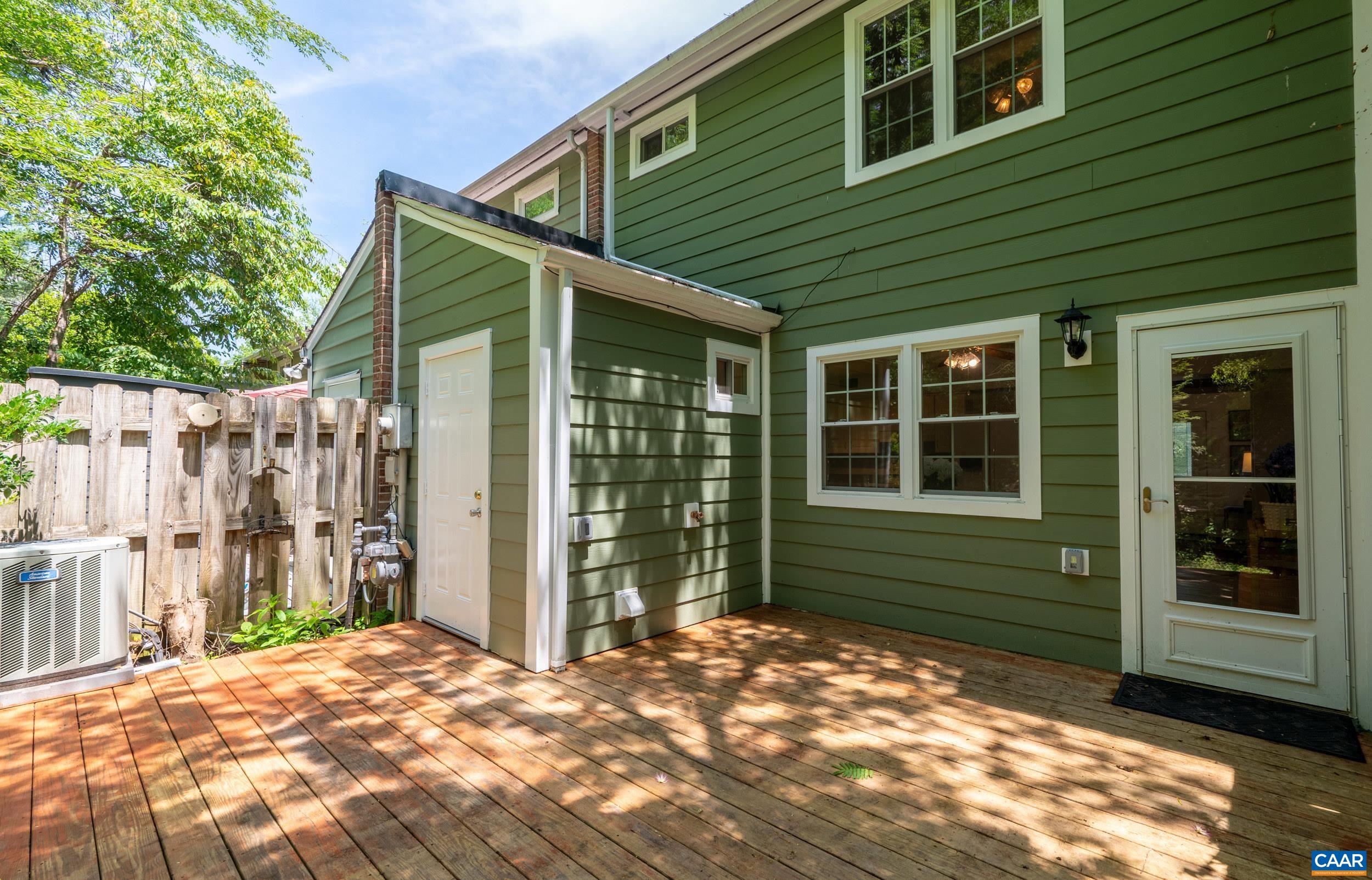 102 MANSFIELD CT, CHARLOTTESVILLE, Virginia 22903, 3 Bedrooms Bedrooms, ,1 BathroomBathrooms,Residential,102 MANSFIELD CT,679584 MLS # 679584