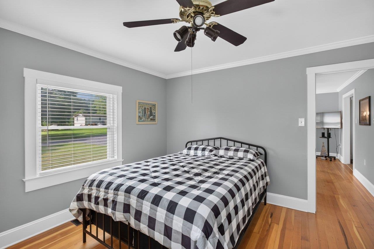55 LAKE DR, EDINBURG, Virginia 22824, 2 Bedrooms Bedrooms, ,1 BathroomBathrooms,Residential,55 LAKE DR,679587 MLS # 679587 55 LAKE DR, EDINBURG, Virginia 22824, 2 Bedrooms Bedrooms, ,1 BathroomBathrooms,Residential,55 LAKE DR,679587 MLS # 679587