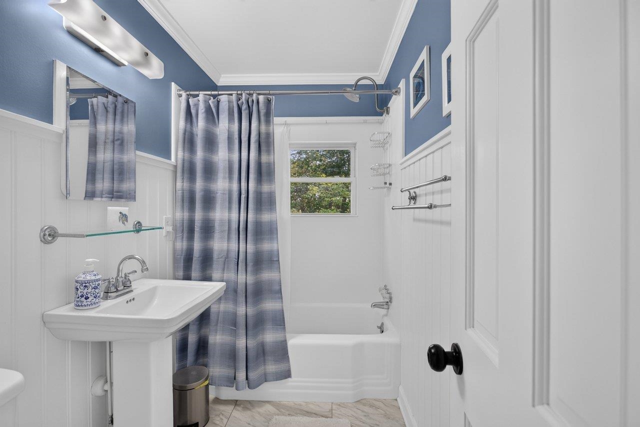 55 LAKE DR, EDINBURG, Virginia 22824, 2 Bedrooms Bedrooms, ,1 BathroomBathrooms,Residential,55 LAKE DR,679587 MLS # 679587 55 LAKE DR, EDINBURG, Virginia 22824, 2 Bedrooms Bedrooms, ,1 BathroomBathrooms,Residential,55 LAKE DR,679587 MLS # 679587