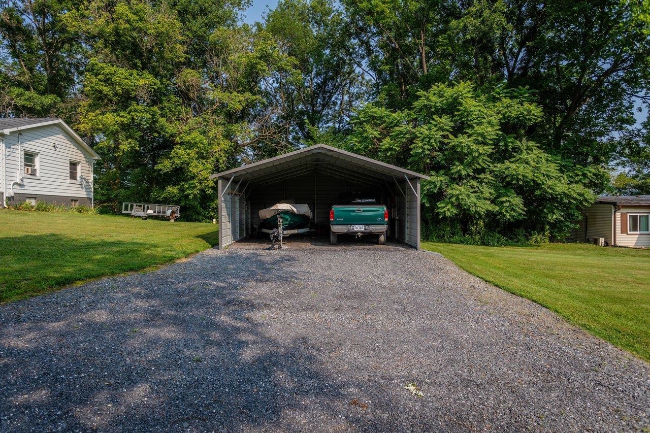 55 LAKE DR, EDINBURG, Virginia 22824, 2 Bedrooms Bedrooms, ,1 BathroomBathrooms,Residential,55 LAKE DR,679587 MLS # 679587 55 LAKE DR, EDINBURG, Virginia 22824, 2 Bedrooms Bedrooms, ,1 BathroomBathrooms,Residential,55 LAKE DR,679587 MLS # 679587