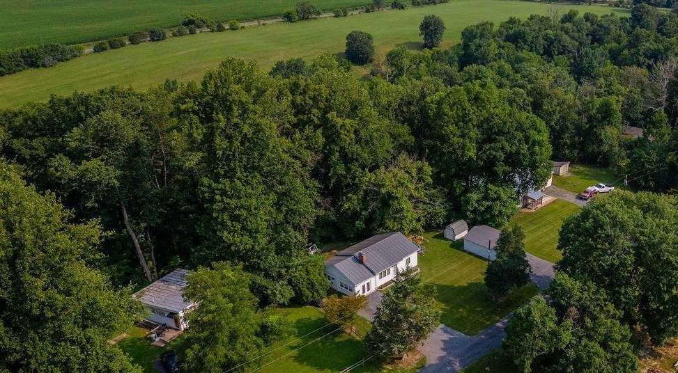 55 LAKE DR, EDINBURG, Virginia 22824, 2 Bedrooms Bedrooms, ,1 BathroomBathrooms,Residential,55 LAKE DR,679587 MLS # 679587 55 LAKE DR, EDINBURG, Virginia 22824, 2 Bedrooms Bedrooms, ,1 BathroomBathrooms,Residential,55 LAKE DR,679587 MLS # 679587