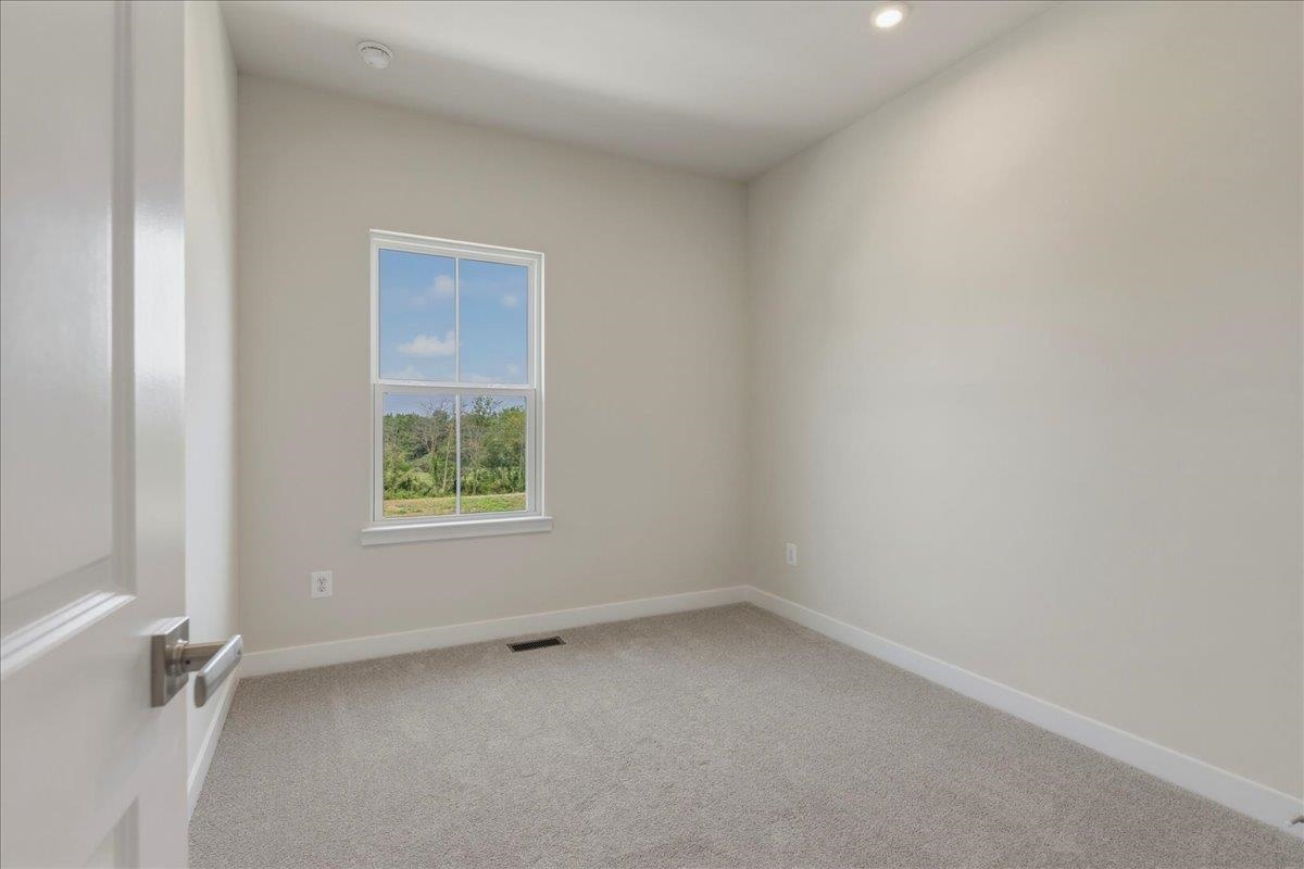 4639 FOUNTAIN BRIDGE CT, ROCKINGHAM, Virginia 22801, 3 Bedrooms Bedrooms, ,2 BathroomsBathrooms,Residential,4639 FOUNTAIN BRIDGE CT,679588 MLS # 679588