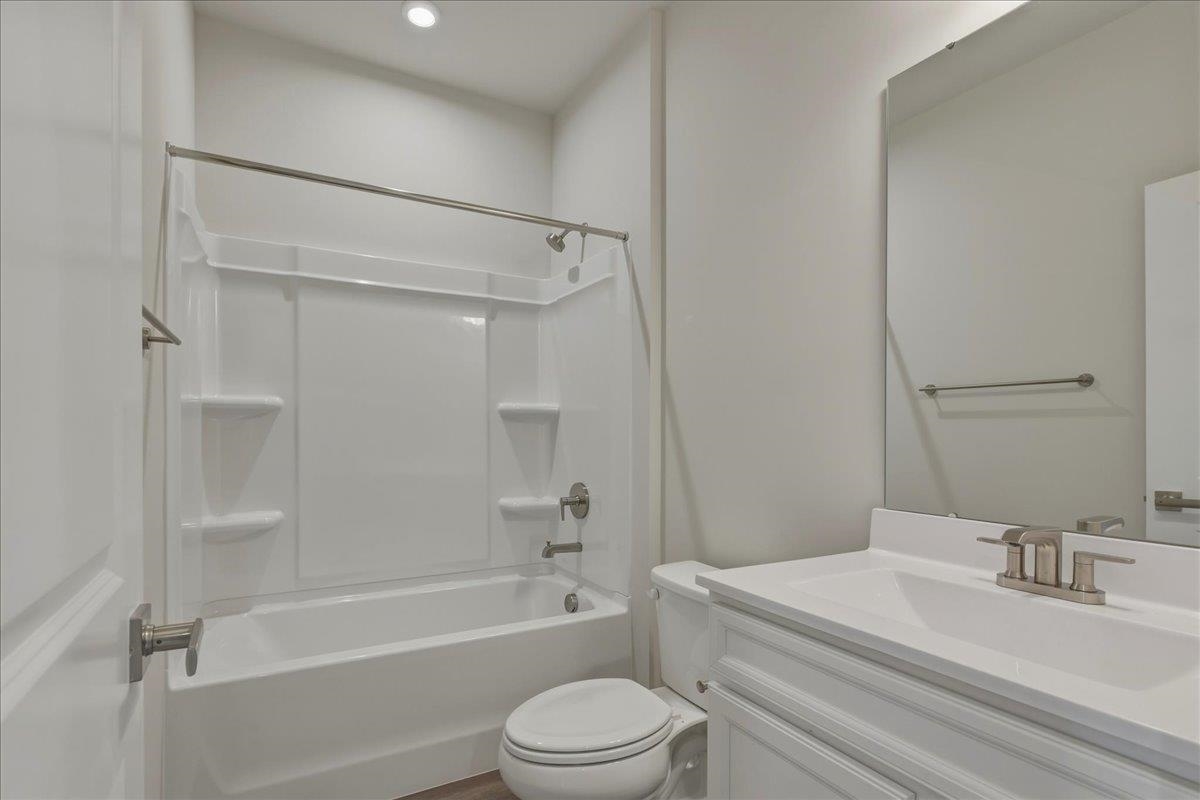 4639 FOUNTAIN BRIDGE CT, ROCKINGHAM, Virginia 22801, 3 Bedrooms Bedrooms, ,2 BathroomsBathrooms,Residential,4639 FOUNTAIN BRIDGE CT,679588 MLS # 679588