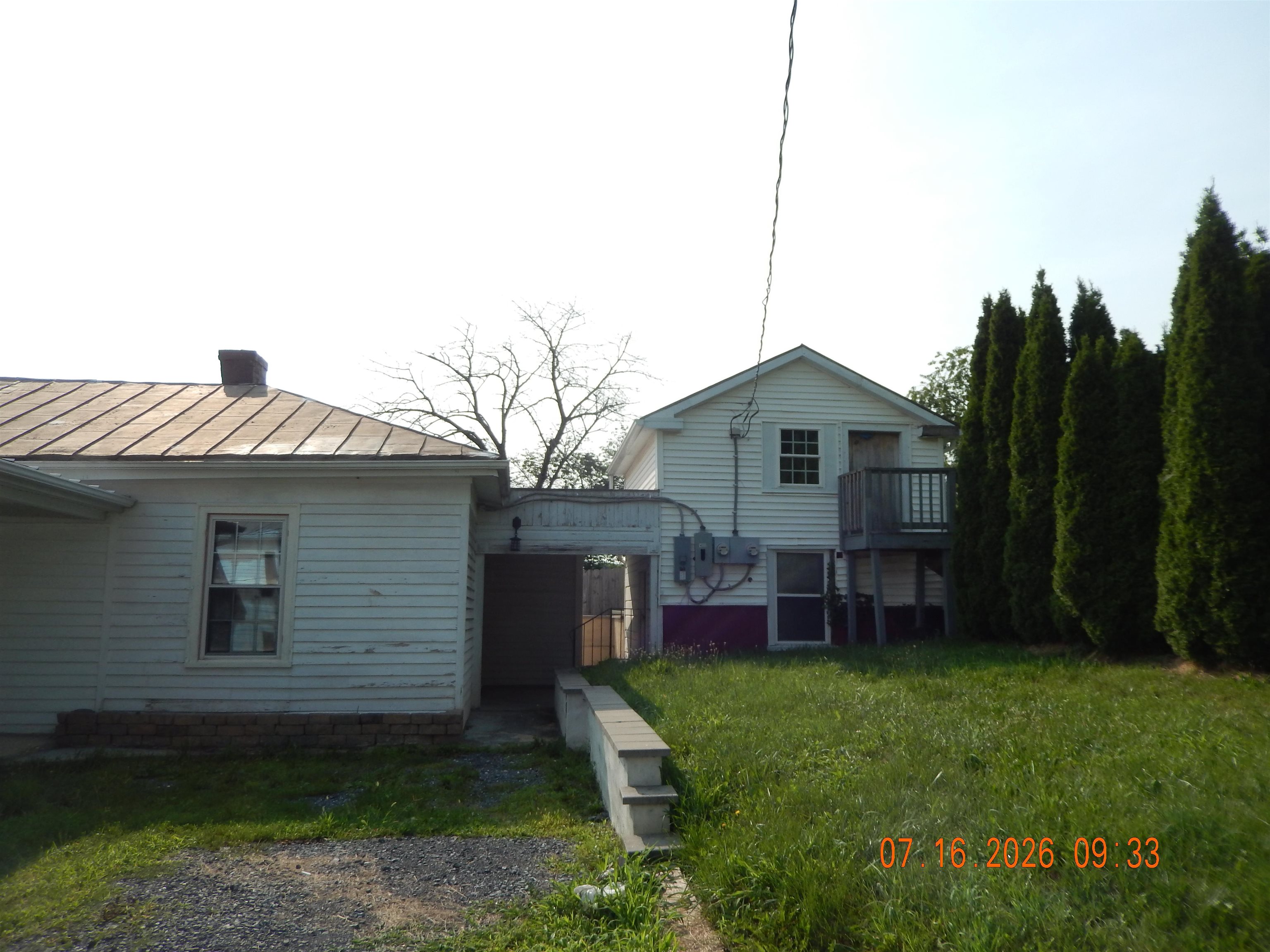 1642 W BEVERLEY ST, STAUNTON, Virginia 24401, ,Residential,1642 W BEVERLEY ST,679606 MLS # 679606