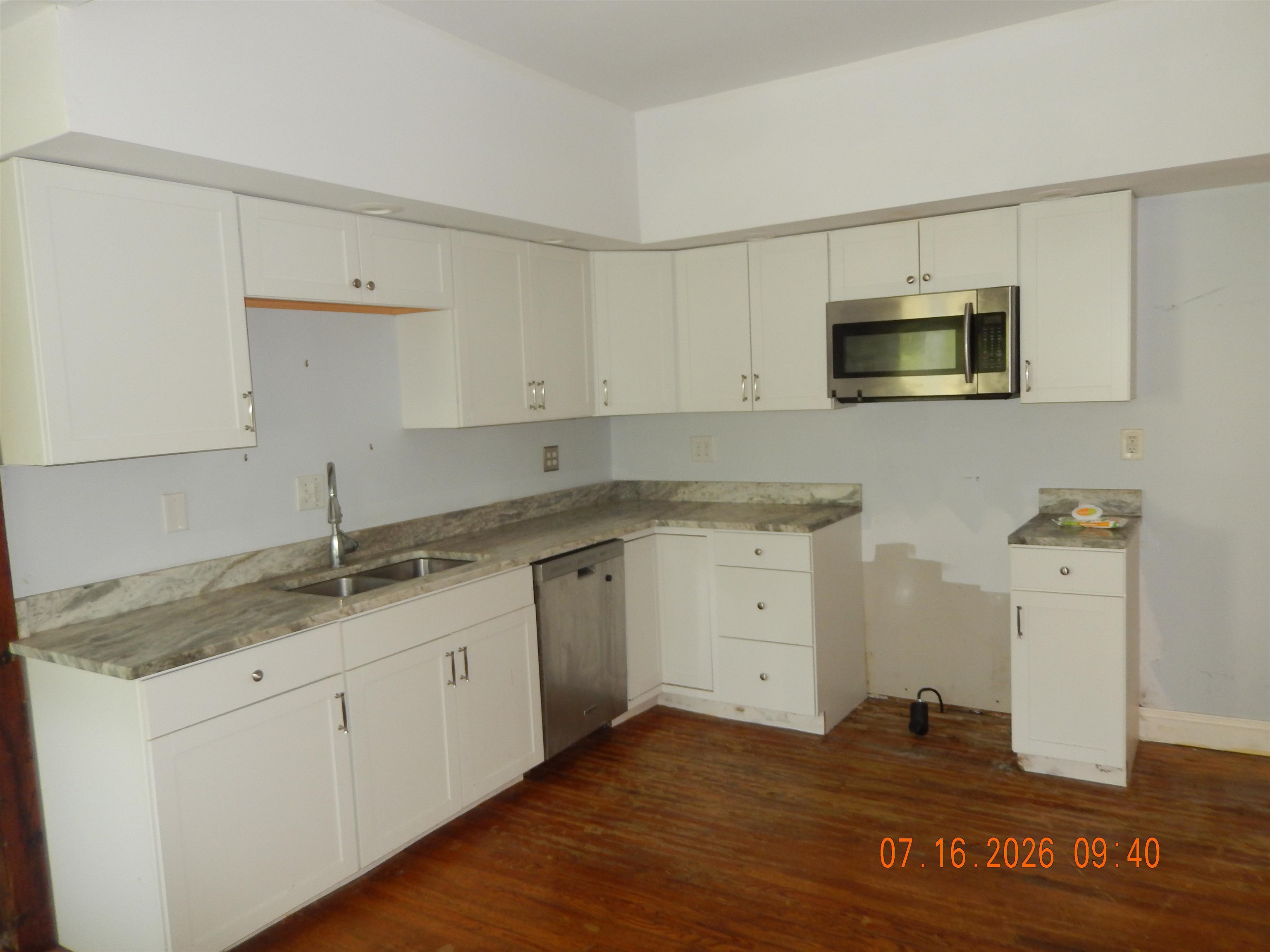 1642 W BEVERLEY ST, STAUNTON, Virginia 24401, ,Residential,1642 W BEVERLEY ST,679606 MLS # 679606