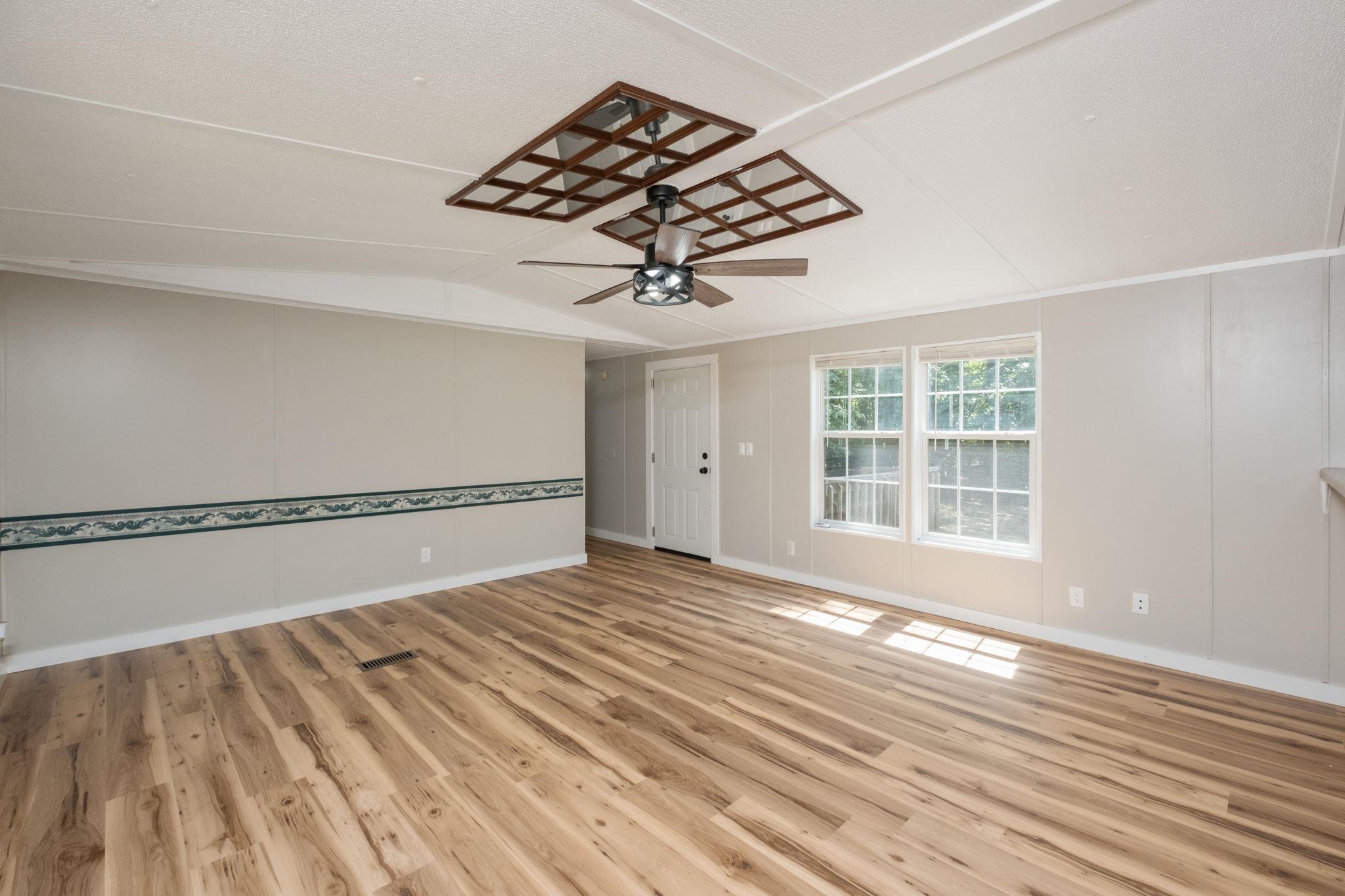 5508 GREEN CREEK RD, SCHUYLER, Virginia 22969, 3 Bedrooms Bedrooms, ,2 BathroomsBathrooms,Residential,5508 GREEN CREEK RD,679288 MLS # 679288 5508 GREEN CREEK RD, SCHUYLER, Virginia 22969, 3 Bedrooms Bedrooms, ,2 BathroomsBathrooms,Residential,5508 GREEN CREEK RD,679288 MLS # 679288