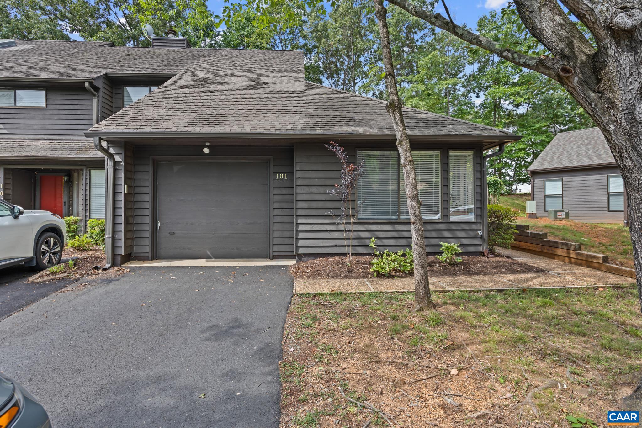 101 BLITHE CT, CHARLOTTESVILLE, Virginia 22901, 2 Bedrooms Bedrooms, ,2 BathroomsBathrooms,Residential,101 BLITHE CT,679589 MLS # 679589 101 BLITHE CT, CHARLOTTESVILLE, Virginia 22901, 2 Bedrooms Bedrooms, ,2 BathroomsBathrooms,Residential,101 BLITHE CT,679589 MLS # 679589