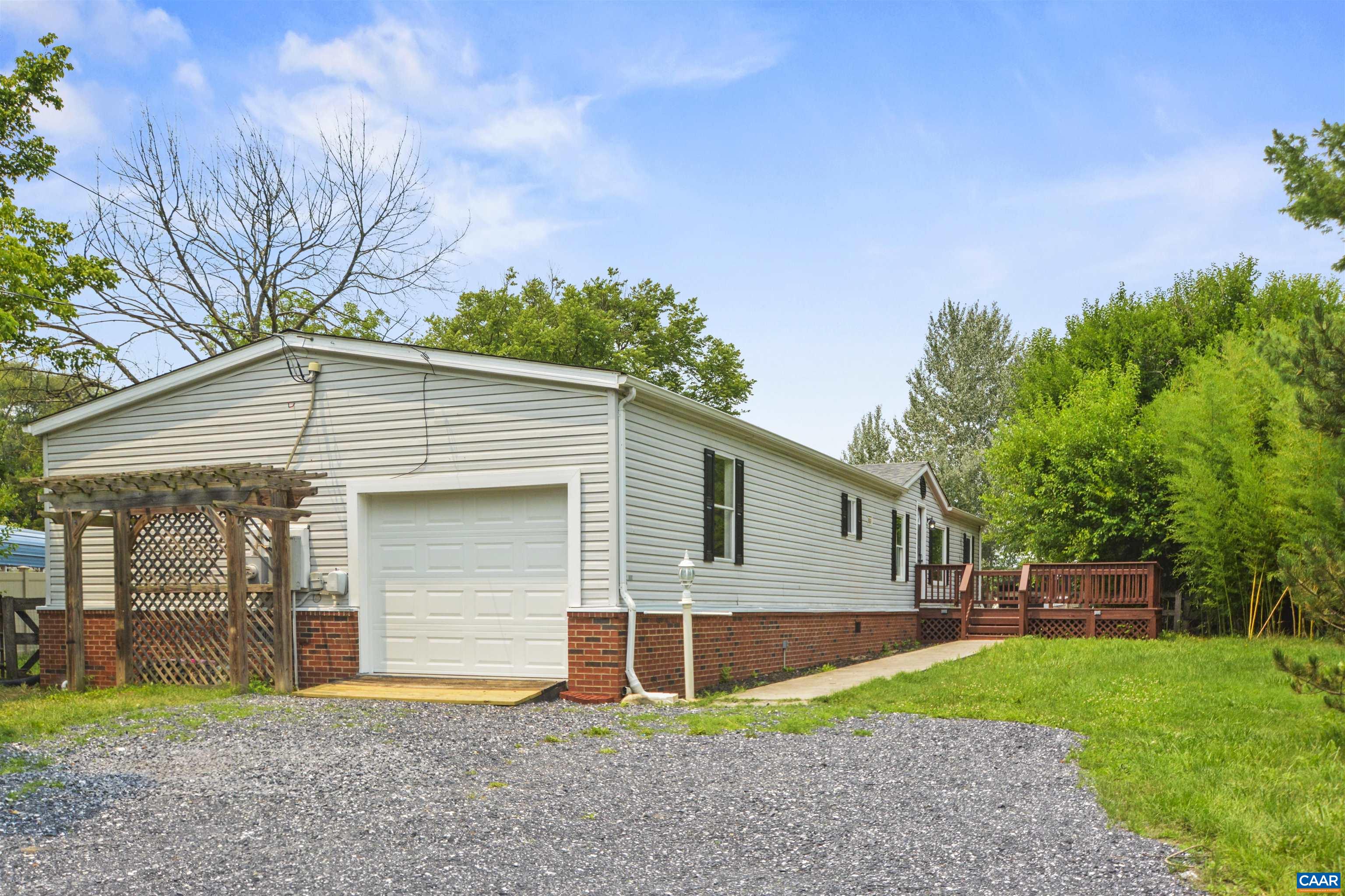 540 BATTLEFIELD RD, FORT DEFIANCE, Virginia 24437, 4 Bedrooms Bedrooms, ,2 BathroomsBathrooms,Residential,540 BATTLEFIELD RD,679595 MLS # 679595