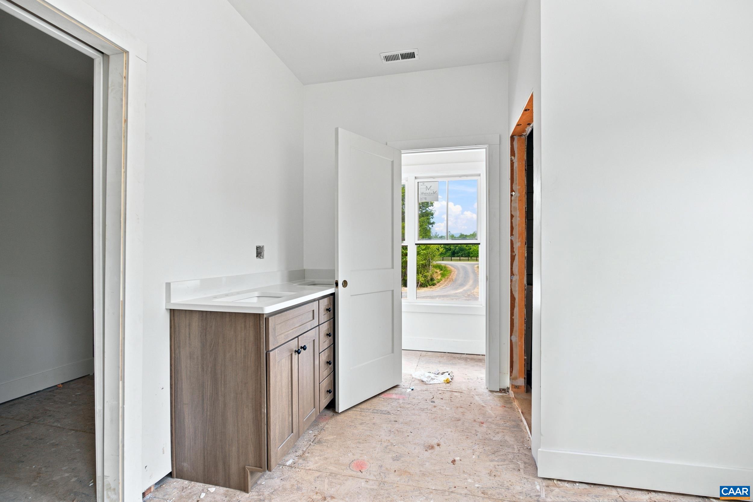 13044 S CONSTITUTION RTE, SCOTTSVILLE, Virginia 24590, 3 Bedrooms Bedrooms, ,3 BathroomsBathrooms,Residential,13044 S CONSTITUTION RTE,679596 MLS # 679596 13044 S CONSTITUTION RTE, SCOTTSVILLE, Virginia 24590, 3 Bedrooms Bedrooms, ,3 BathroomsBathrooms,Residential,13044 S CONSTITUTION RTE,679596 MLS # 679596