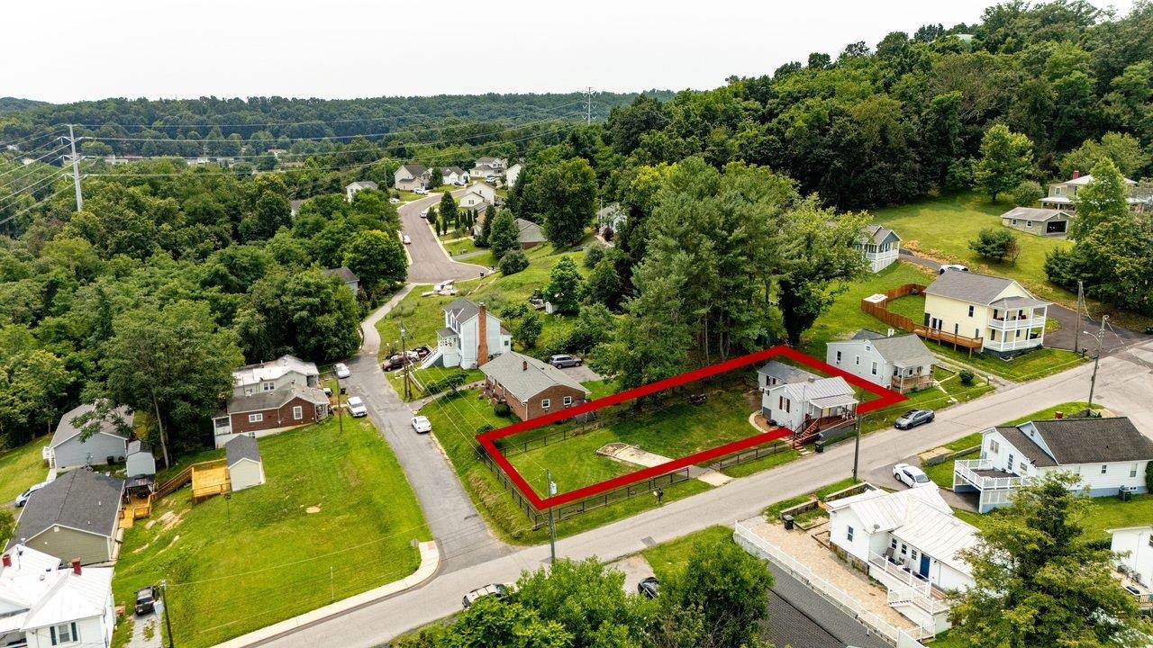110 W GAY ST, STAUNTON, Virginia 24401, 2 Bedrooms Bedrooms, ,1 BathroomBathrooms,Residential,110 W GAY ST,679598 MLS # 679598 110 W GAY ST, STAUNTON, Virginia 24401, 2 Bedrooms Bedrooms, ,1 BathroomBathrooms,Residential,110 W GAY ST,679598 MLS # 679598