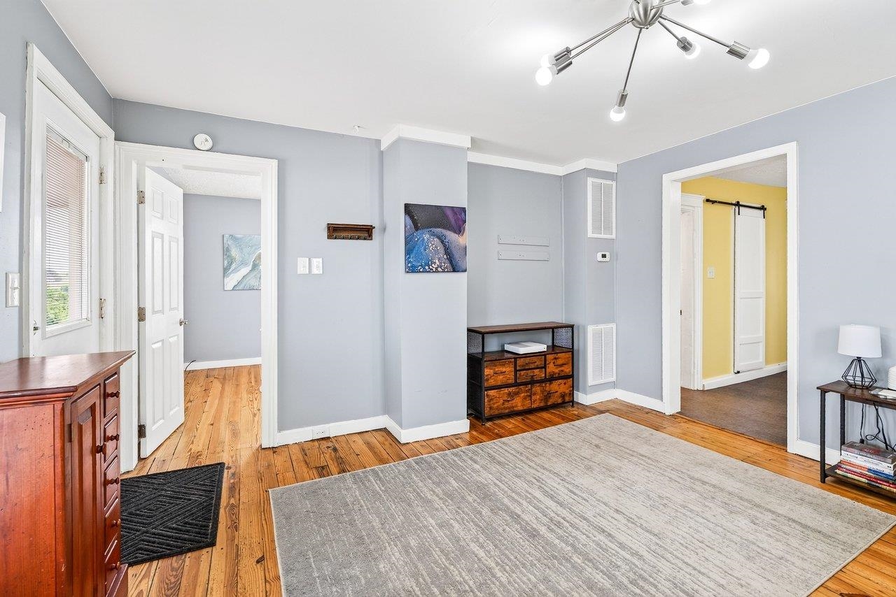 110 W GAY ST, STAUNTON, Virginia 24401, 2 Bedrooms Bedrooms, ,1 BathroomBathrooms,Residential,110 W GAY ST,679598 MLS # 679598 110 W GAY ST, STAUNTON, Virginia 24401, 2 Bedrooms Bedrooms, ,1 BathroomBathrooms,Residential,110 W GAY ST,679598 MLS # 679598
