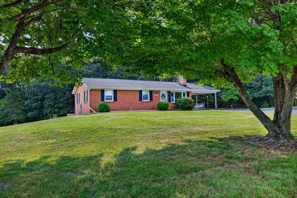 9471 PORT REPUBLIC RD, PORT REPUBLIC, Virginia 24471, 3 Bedrooms Bedrooms, ,2 BathroomsBathrooms,Residential,9471 PORT REPUBLIC RD,679600 MLS # 679600 9471 PORT REPUBLIC RD, PORT REPUBLIC, Virginia 24471, 3 Bedrooms Bedrooms, ,2 BathroomsBathrooms,Residential,9471 PORT REPUBLIC RD,679600 MLS # 679600