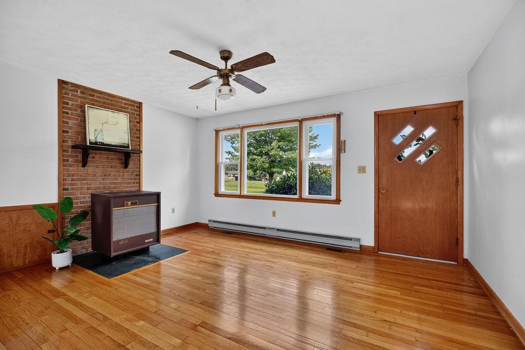 9471 PORT REPUBLIC RD, PORT REPUBLIC, Virginia 24471, 3 Bedrooms Bedrooms, ,2 BathroomsBathrooms,Residential,9471 PORT REPUBLIC RD,679600 MLS # 679600 9471 PORT REPUBLIC RD, PORT REPUBLIC, Virginia 24471, 3 Bedrooms Bedrooms, ,2 BathroomsBathrooms,Residential,9471 PORT REPUBLIC RD,679600 MLS # 679600