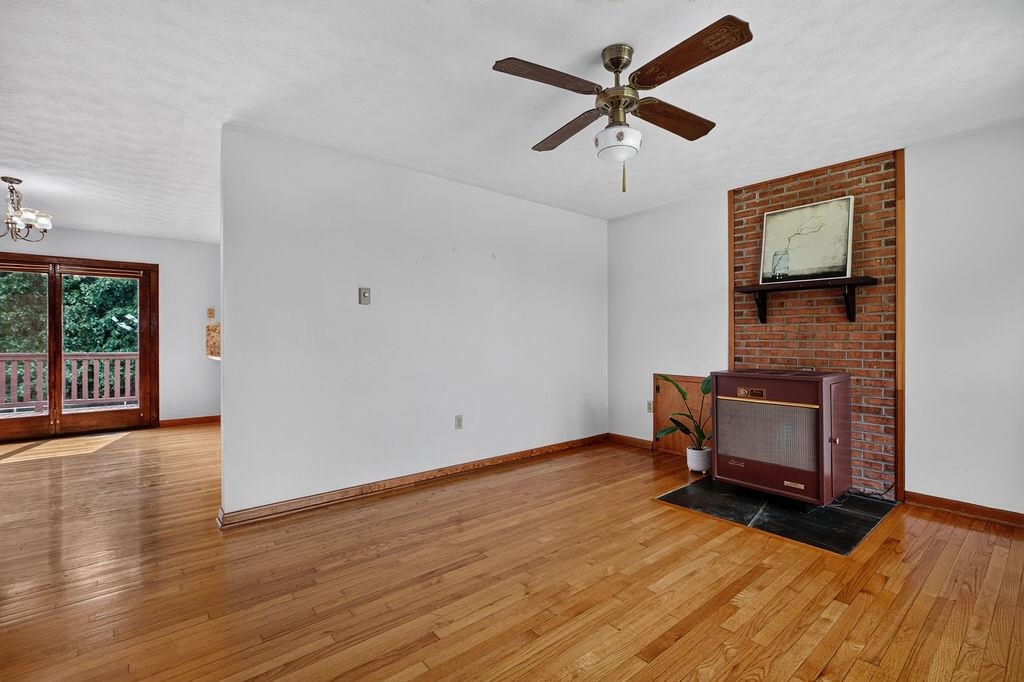 9471 PORT REPUBLIC RD, PORT REPUBLIC, Virginia 24471, 3 Bedrooms Bedrooms, ,2 BathroomsBathrooms,Residential,9471 PORT REPUBLIC RD,679600 MLS # 679600 9471 PORT REPUBLIC RD, PORT REPUBLIC, Virginia 24471, 3 Bedrooms Bedrooms, ,2 BathroomsBathrooms,Residential,9471 PORT REPUBLIC RD,679600 MLS # 679600