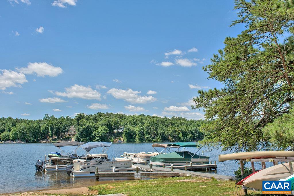 11 CHATHAM LN, PALMYRA, Virginia 22963, 4 Bedrooms Bedrooms, ,3 BathroomsBathrooms,Residential,11 CHATHAM LN,679602 MLS # 679602 11 CHATHAM LN, PALMYRA, Virginia 22963, 4 Bedrooms Bedrooms, ,3 BathroomsBathrooms,Residential,11 CHATHAM LN,679602 MLS # 679602