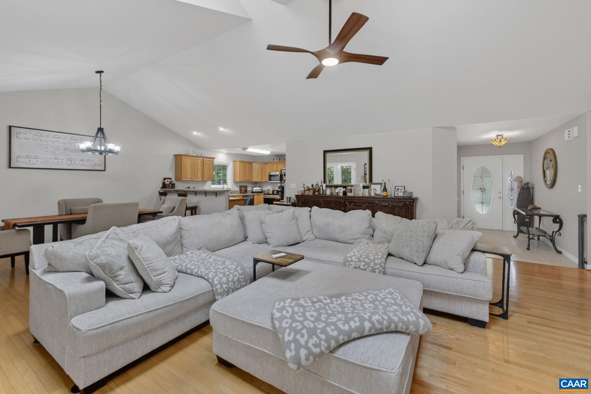 11 CHATHAM LN, PALMYRA, Virginia 22963, 4 Bedrooms Bedrooms, ,3 BathroomsBathrooms,Residential,11 CHATHAM LN,679602 MLS # 679602 11 CHATHAM LN, PALMYRA, Virginia 22963, 4 Bedrooms Bedrooms, ,3 BathroomsBathrooms,Residential,11 CHATHAM LN,679602 MLS # 679602