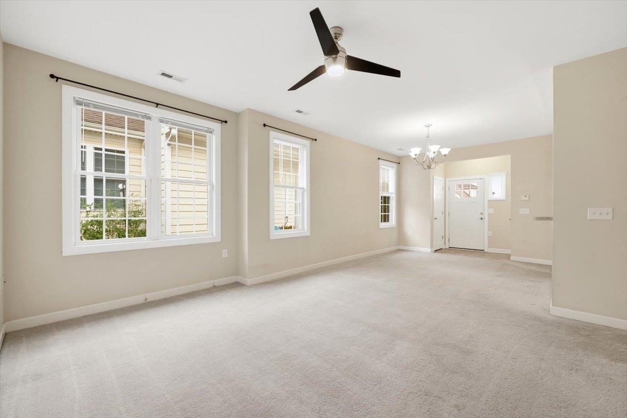 26 WINDGATE CIR, FISHERSVILLE, Virginia 22939, 3 Bedrooms Bedrooms, ,2 BathroomsBathrooms,Residential,26 WINDGATE CIR,679607 MLS # 679607 26 WINDGATE CIR, FISHERSVILLE, Virginia 22939, 3 Bedrooms Bedrooms, ,2 BathroomsBathrooms,Residential,26 WINDGATE CIR,679607 MLS # 679607