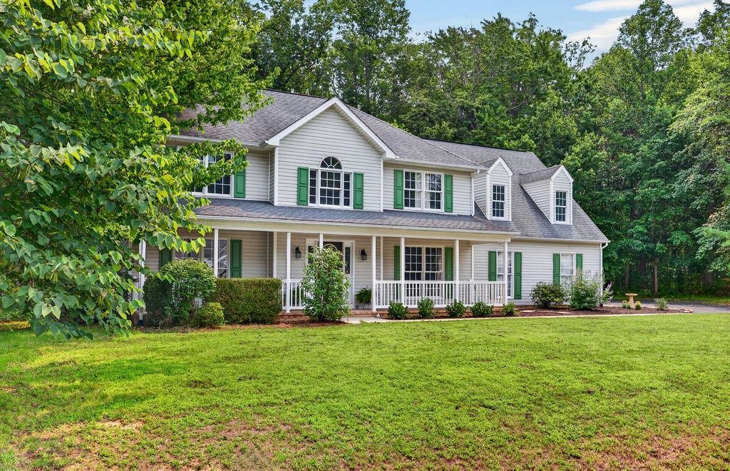 310 ARROWHEAD LN, STUARTS DRAFT, Virginia 24477, 4 Bedrooms Bedrooms, ,2 BathroomsBathrooms,Residential,310 ARROWHEAD LN,679608 MLS # 679608 310 ARROWHEAD LN, STUARTS DRAFT, Virginia 24477, 4 Bedrooms Bedrooms, ,2 BathroomsBathrooms,Residential,310 ARROWHEAD LN,679608 MLS # 679608