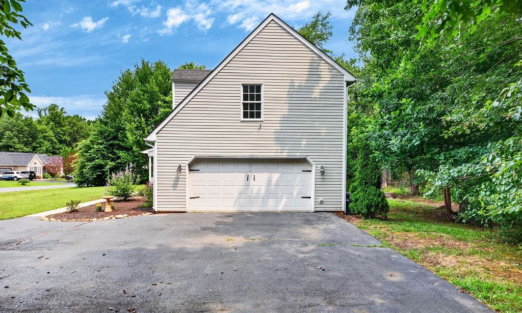 310 ARROWHEAD LN, STUARTS DRAFT, Virginia 24477, 4 Bedrooms Bedrooms, ,2 BathroomsBathrooms,Residential,310 ARROWHEAD LN,679608 MLS # 679608 310 ARROWHEAD LN, STUARTS DRAFT, Virginia 24477, 4 Bedrooms Bedrooms, ,2 BathroomsBathrooms,Residential,310 ARROWHEAD LN,679608 MLS # 679608